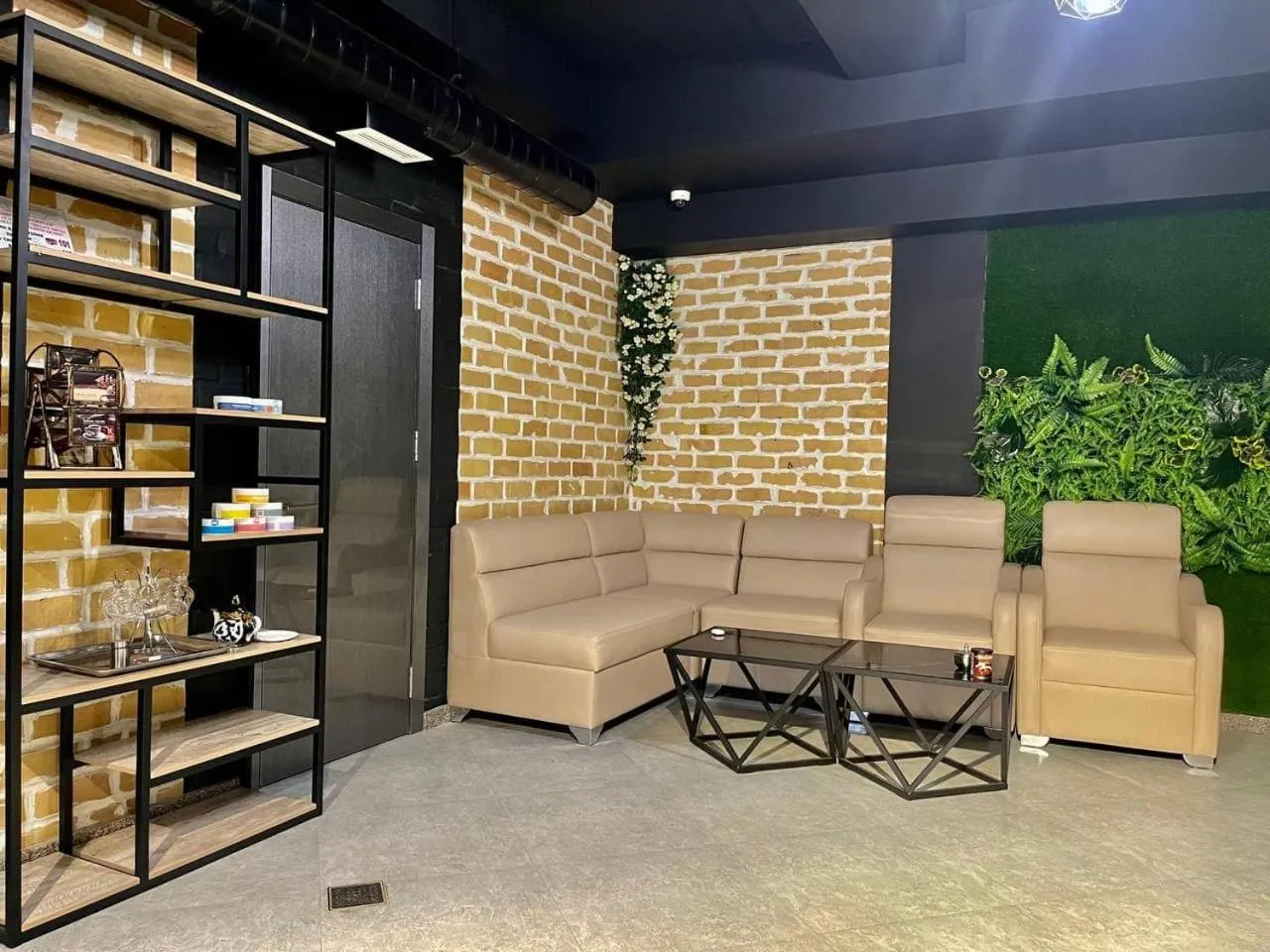 Spa and wellness centre/facilities in Alpha Plaza Hotel & SPA