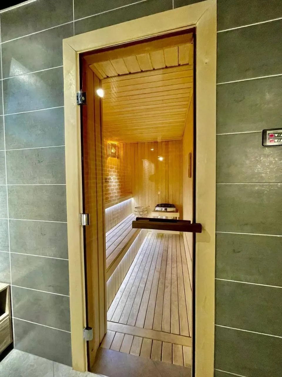 Sauna, Bed in Alpha Plaza Hotel & SPA