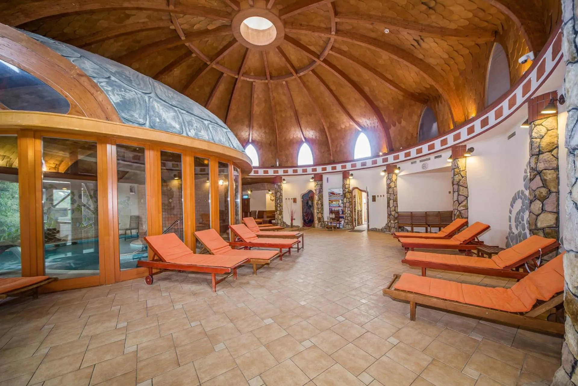 Pool view in Hotel Piroska