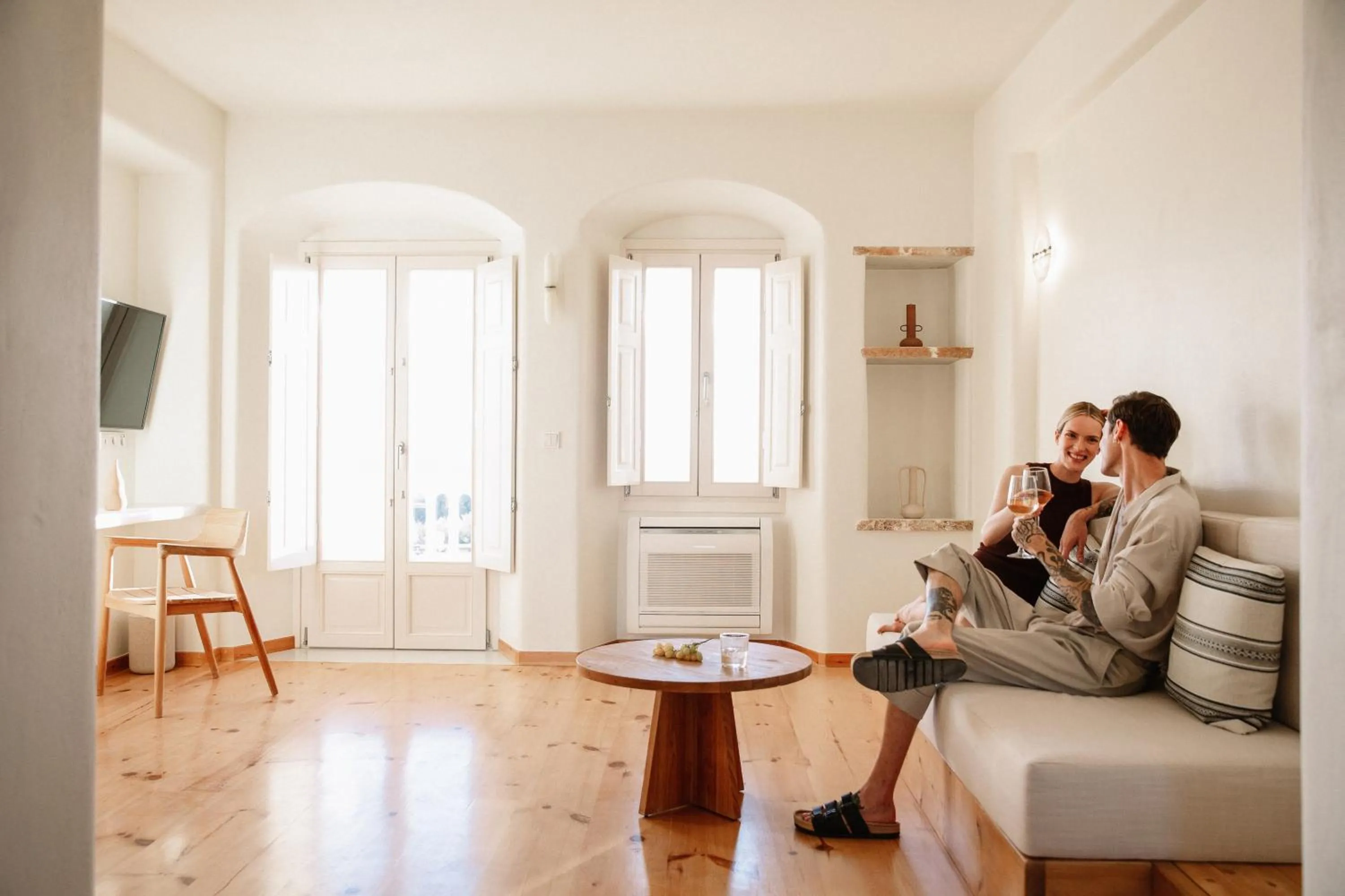 Seating area in Ammothines Cycladic Suites