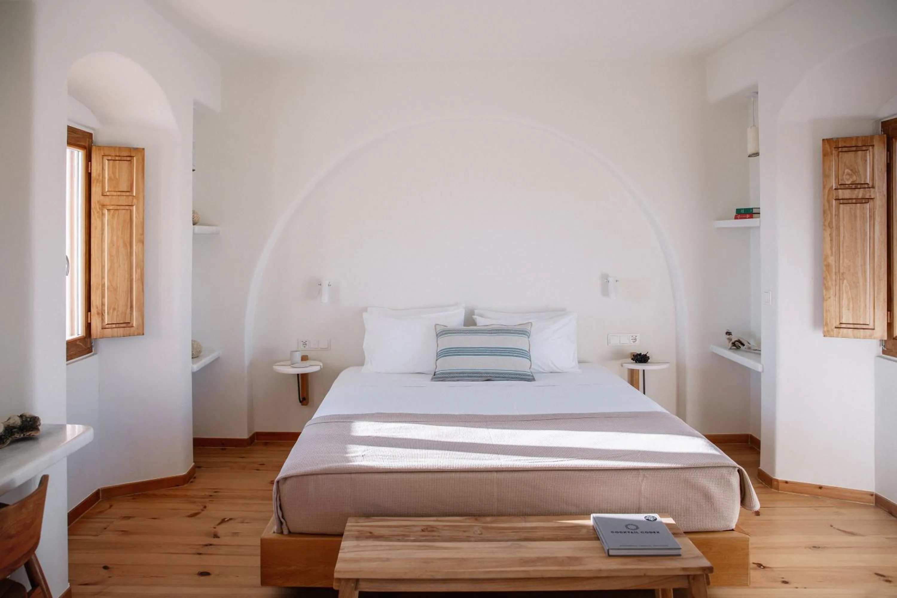 Bed in Ammothines Cycladic Suites