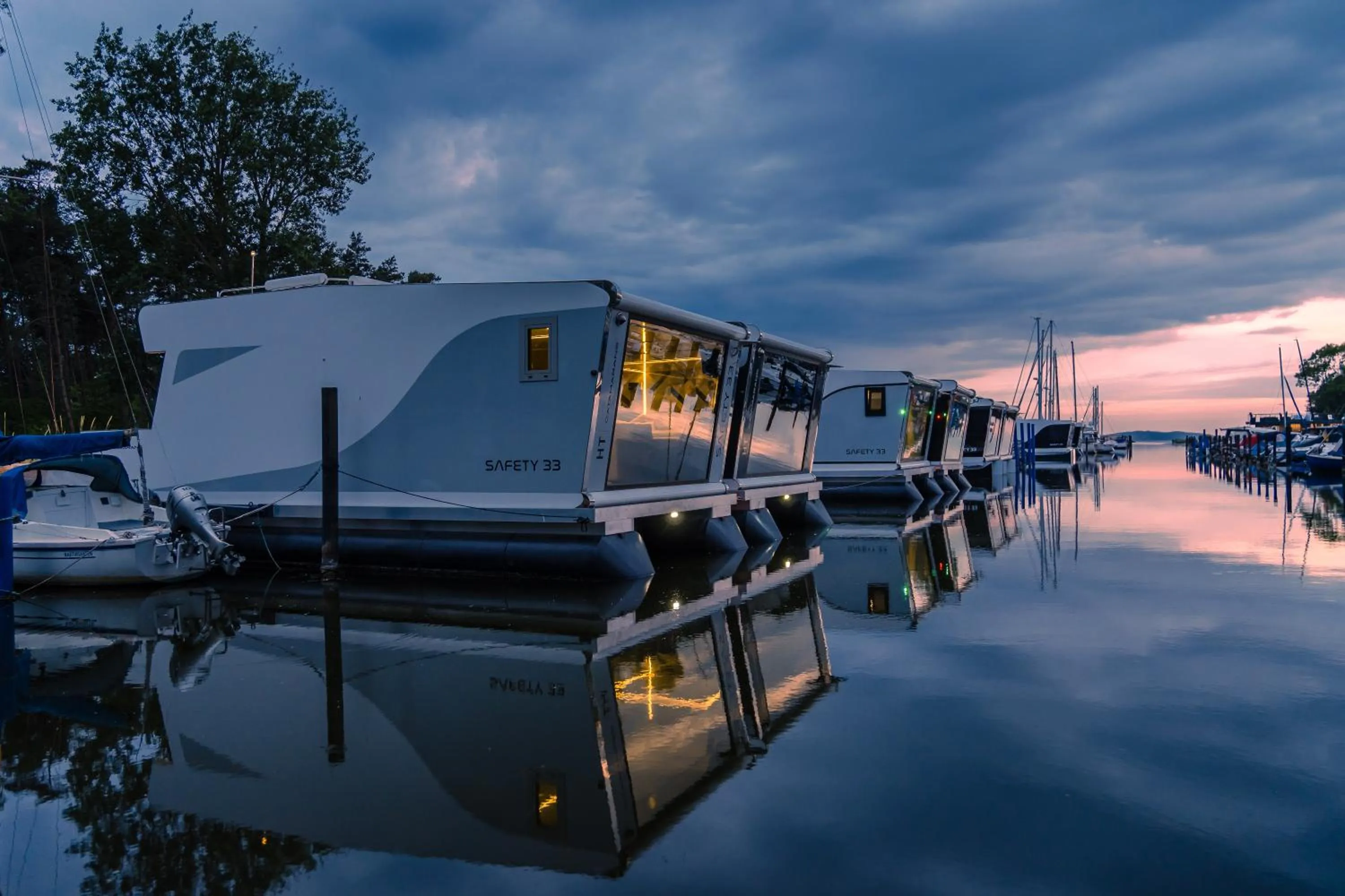 Property building in Marina Martinshafen