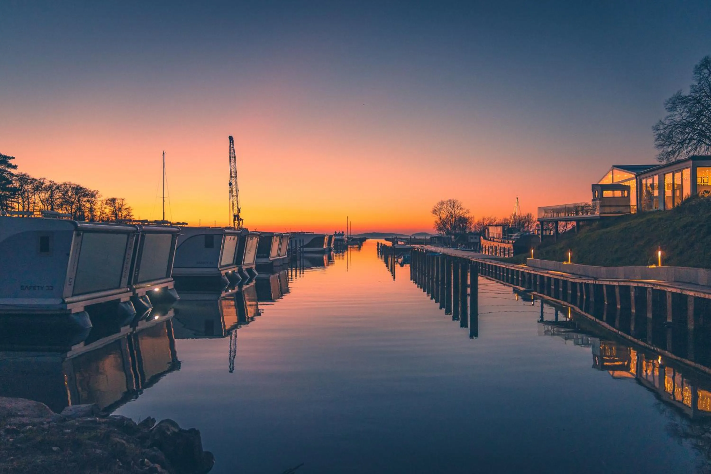 Property building in Marina Martinshafen