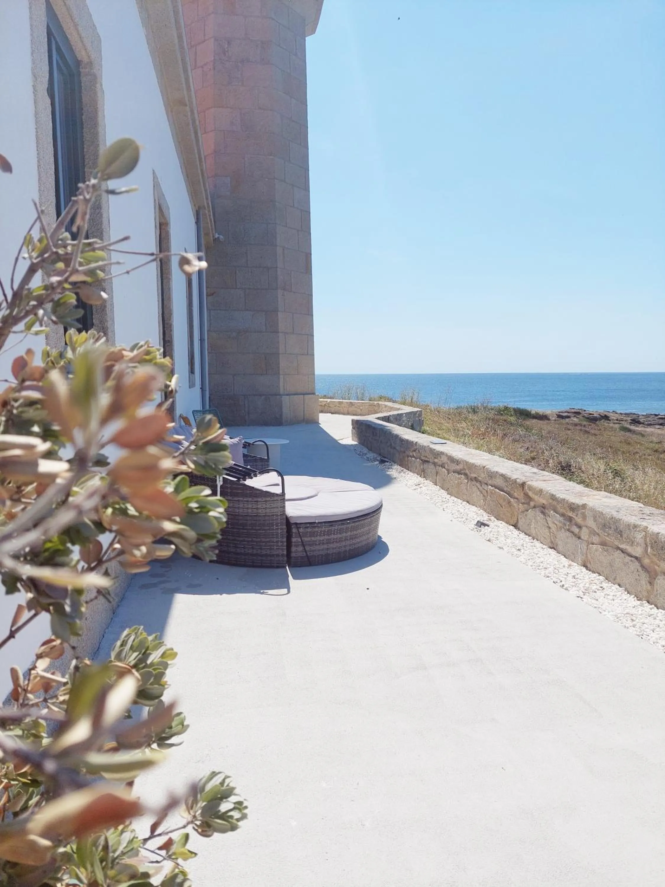 Sea view in Hotel Faro Lariño