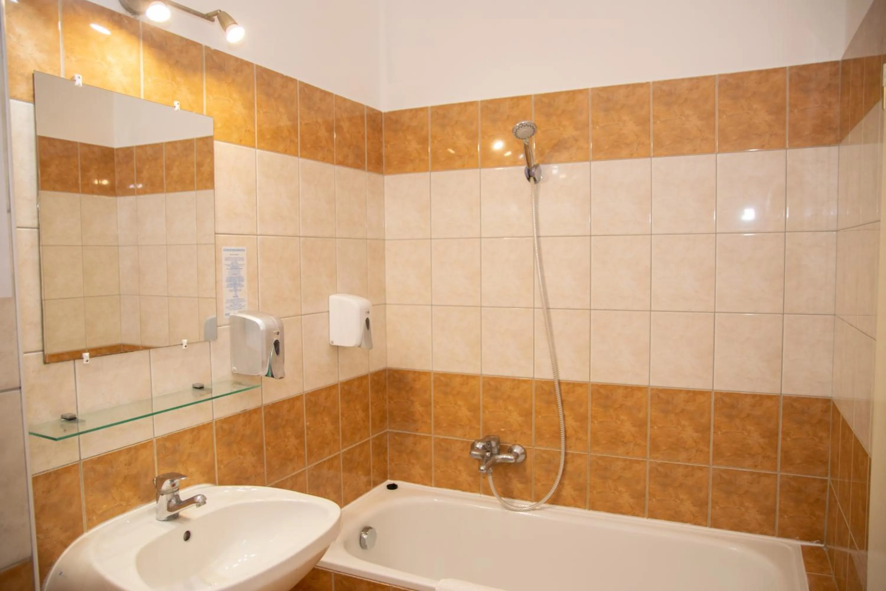 Bathroom in Triple M Hotel