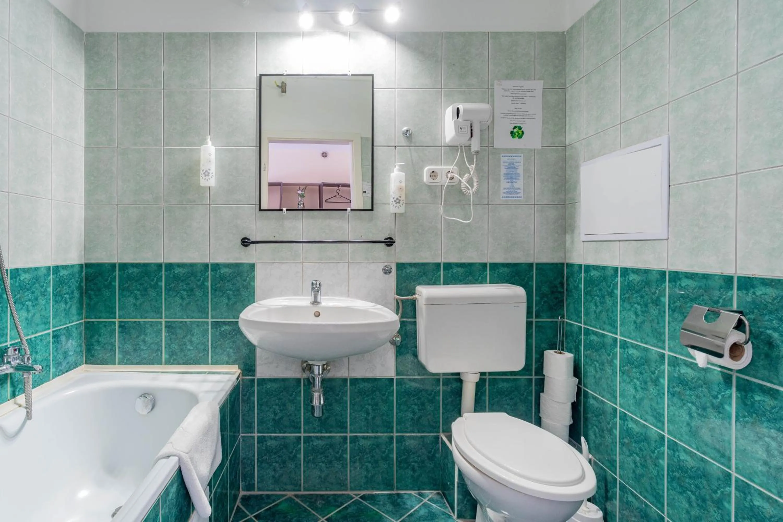 Bathroom in Triple M Hotel