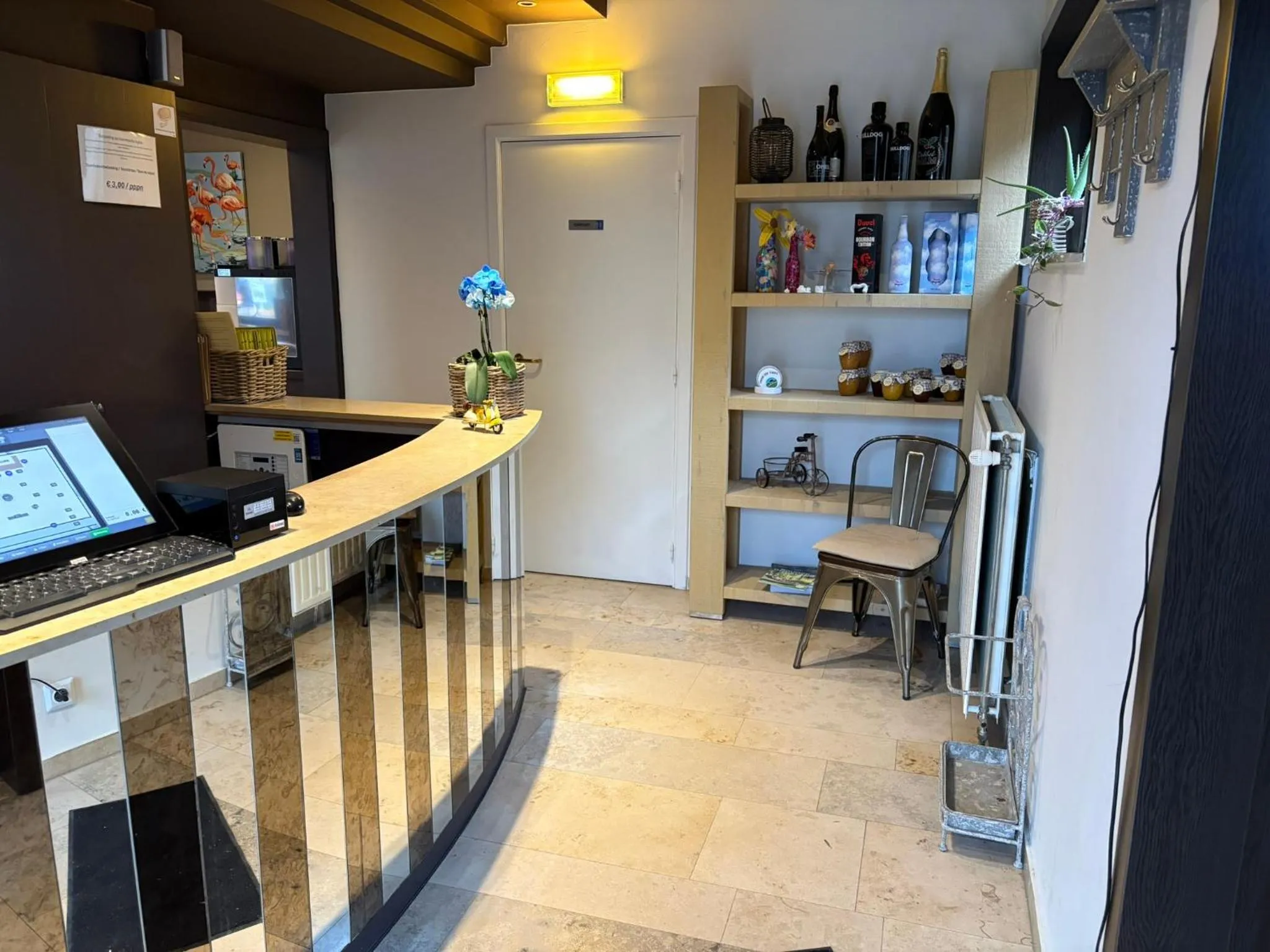 Lobby or reception in Hotel en Bistro de Vaart