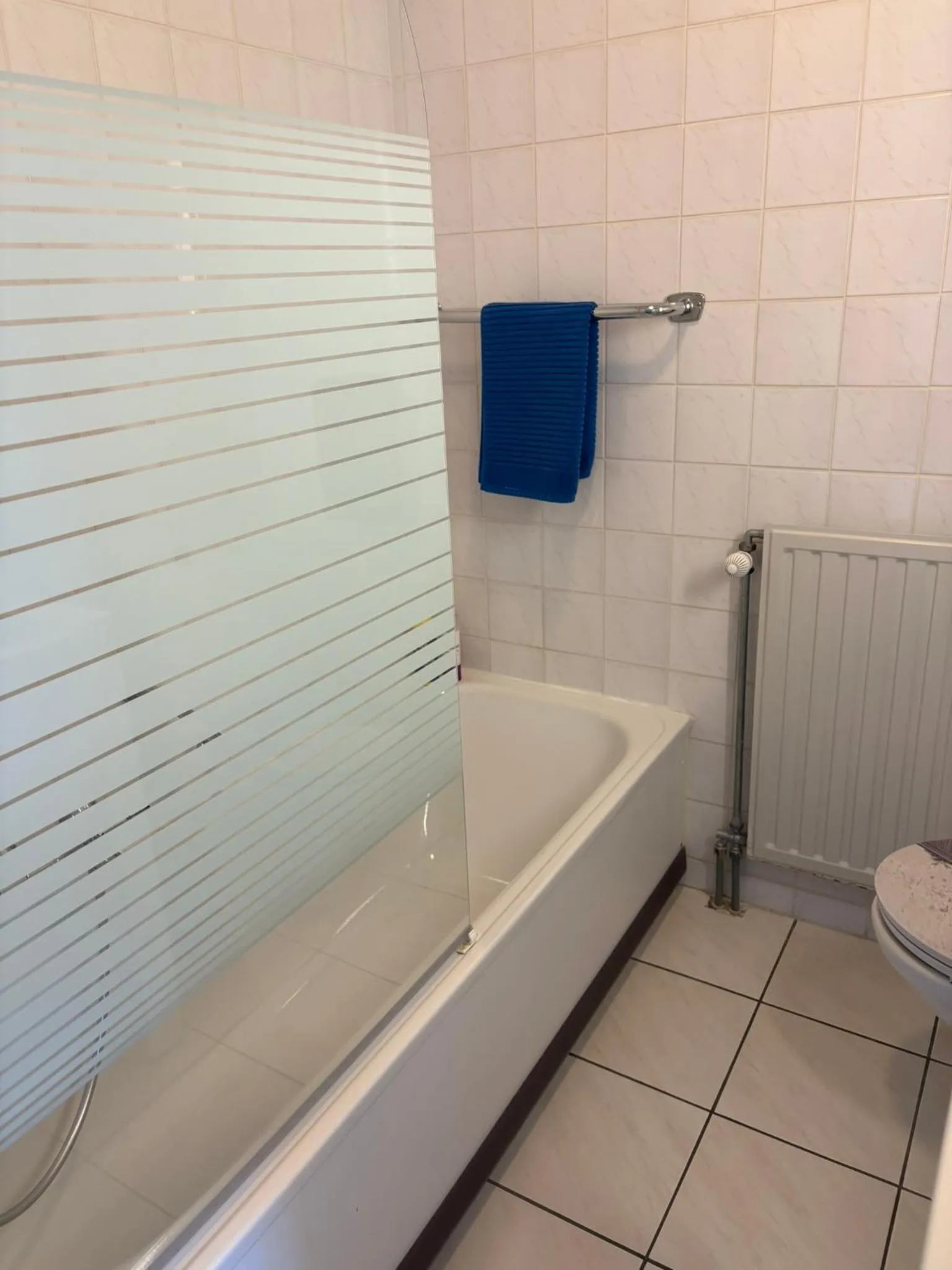 Shower in Hotel en Bistro de Vaart