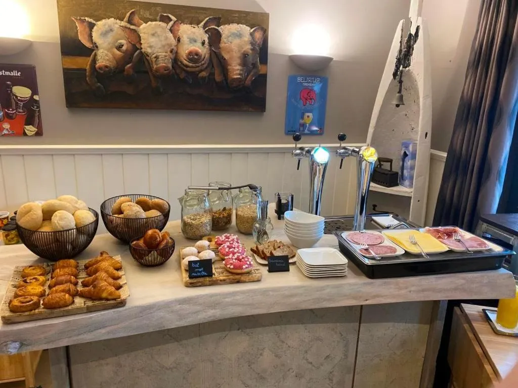 Food and drinks in Hotel en Bistro de Vaart