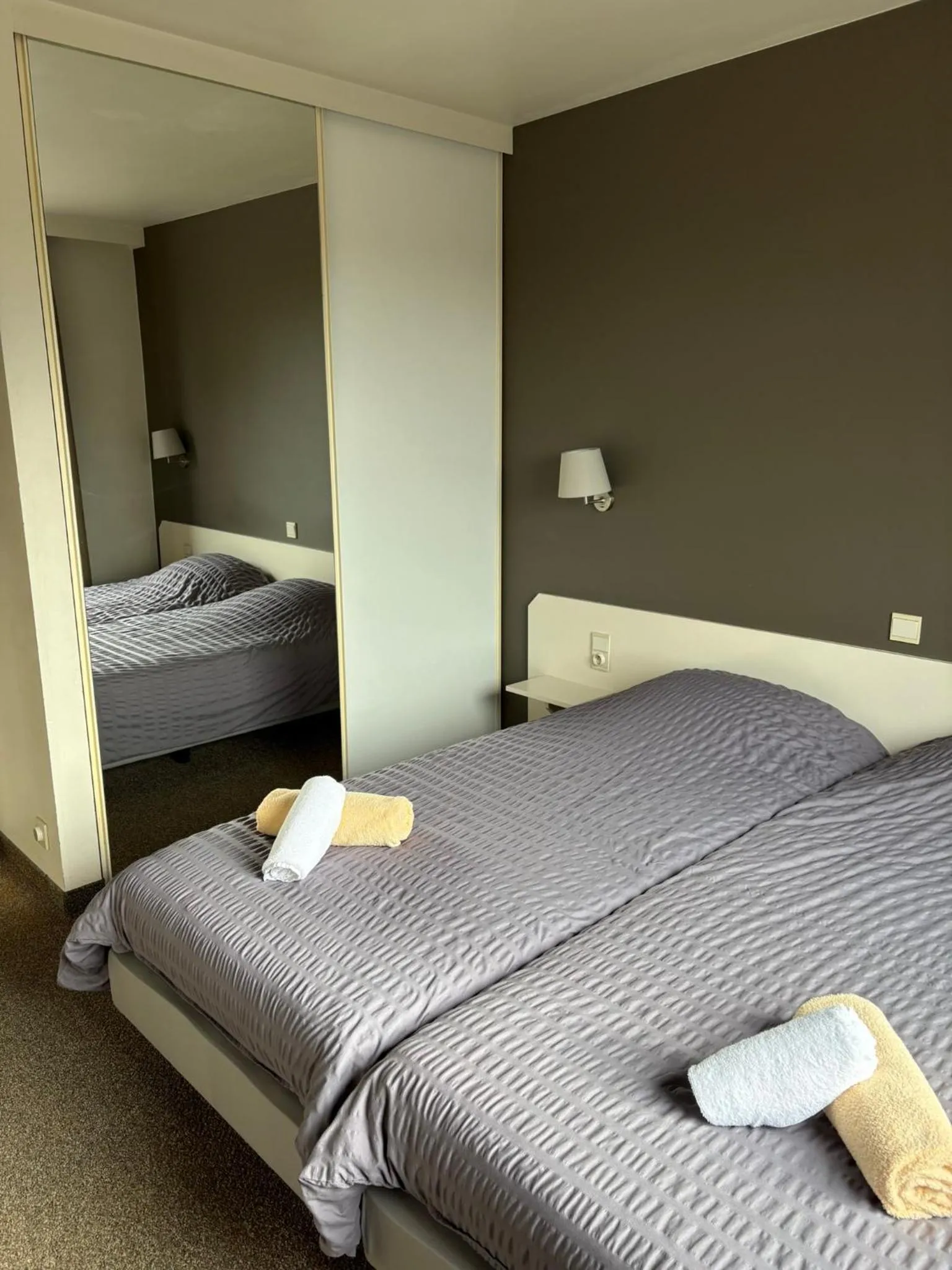 Bed in Hotel en Bistro de Vaart