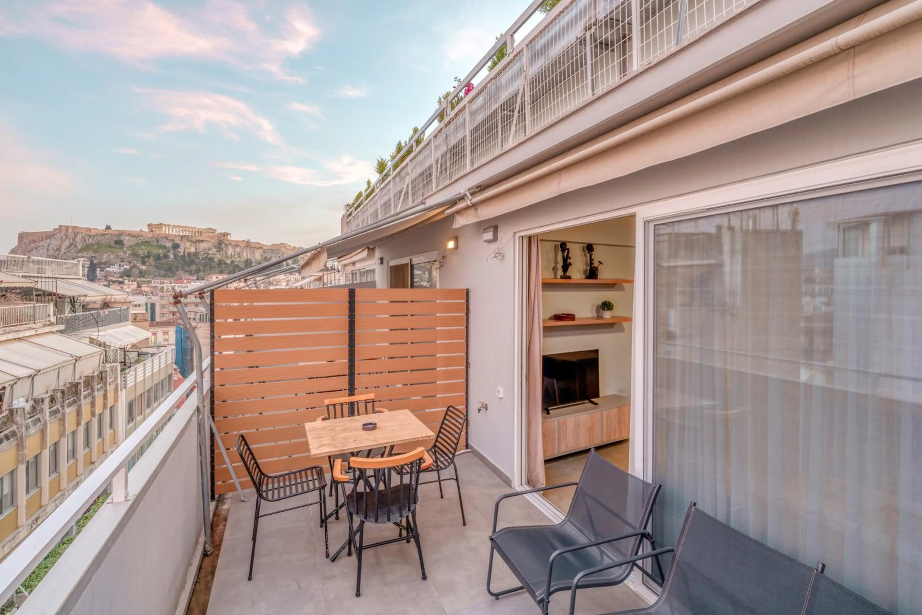 Patio in IVY Apartments in the Heart of Athens