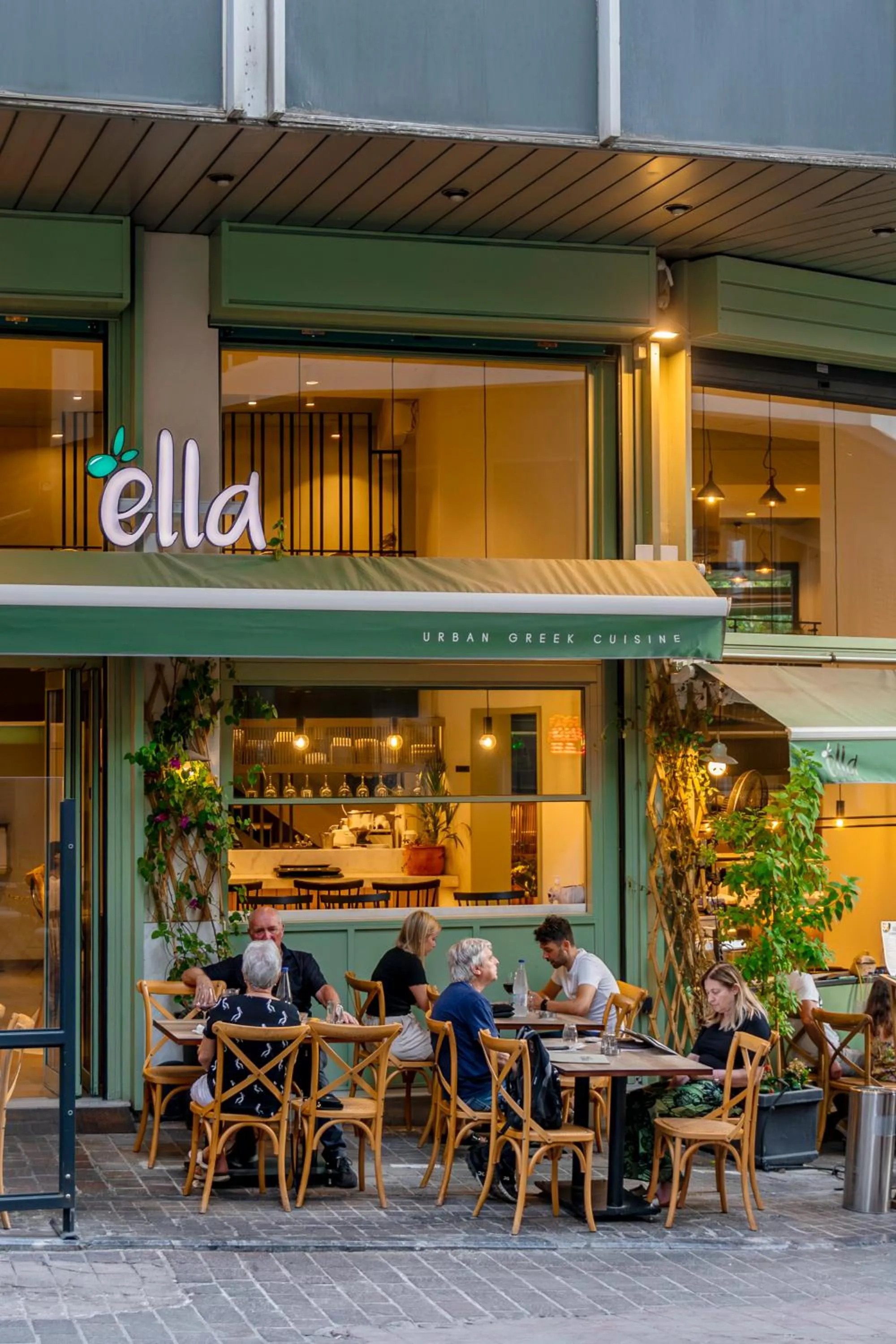 Restaurant/places to eat in IVY Apartments in the Heart of Athens