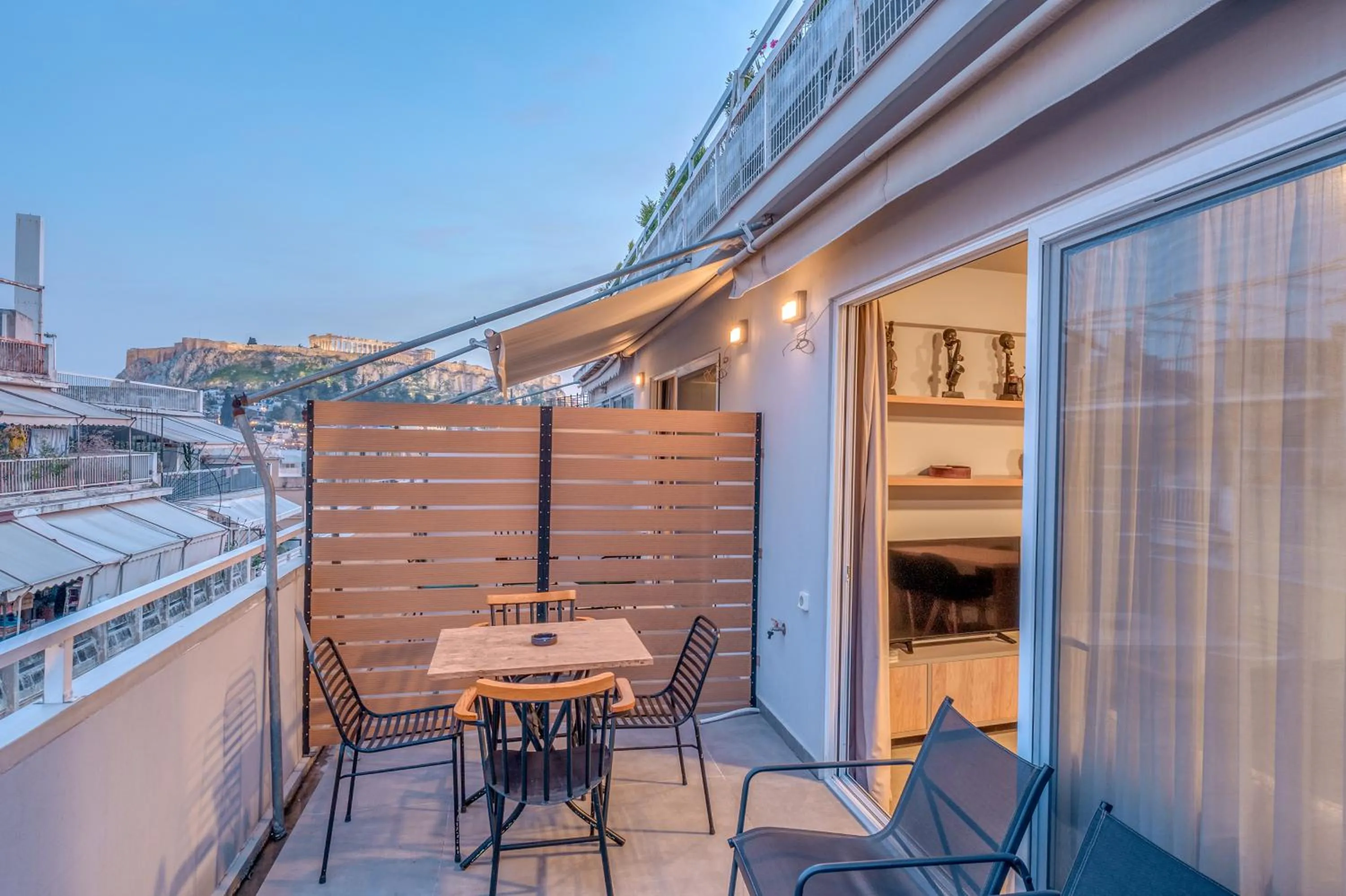 Patio in IVY Apartments in the Heart of Athens