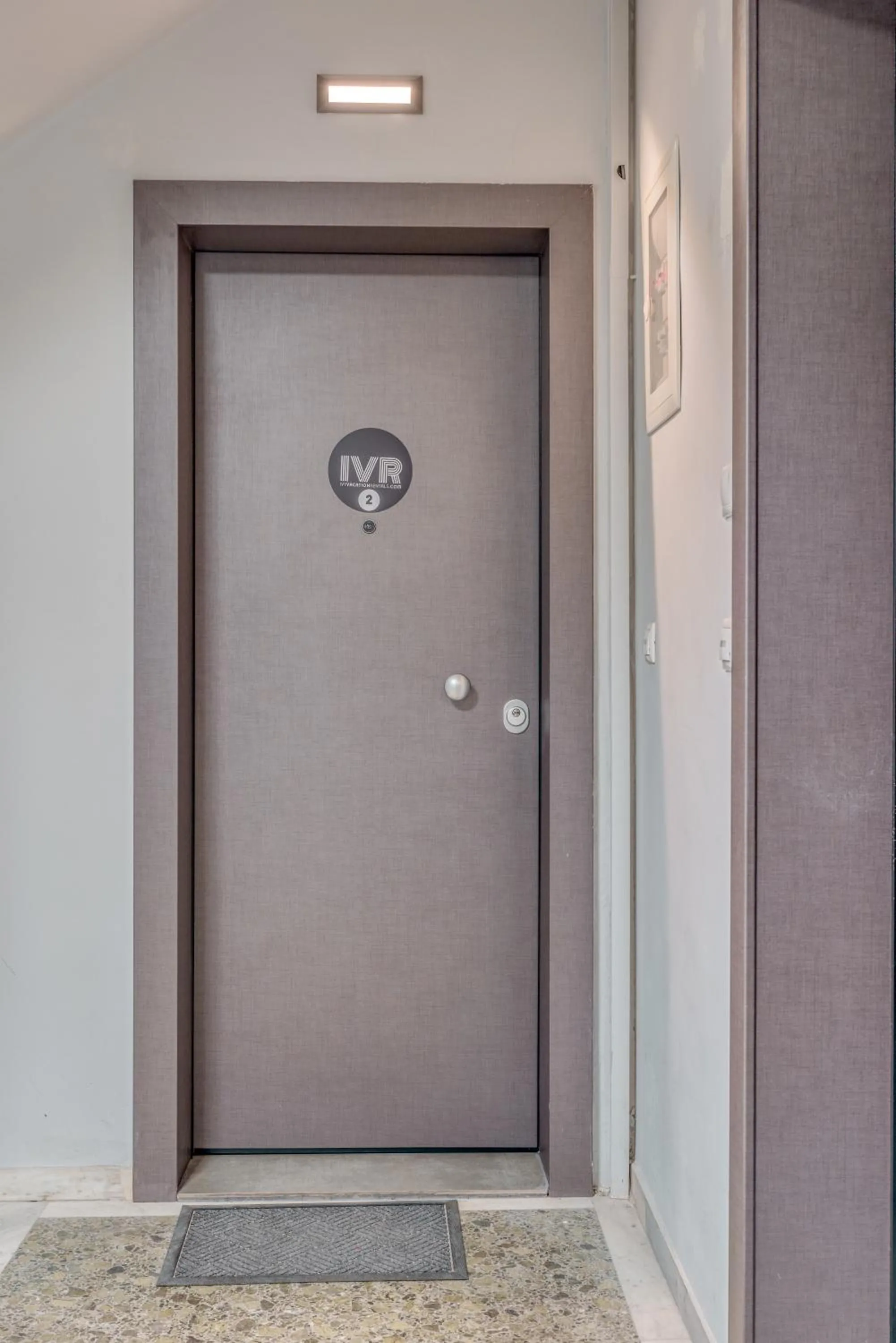 Facade/entrance in IVY Apartments in the Heart of Athens