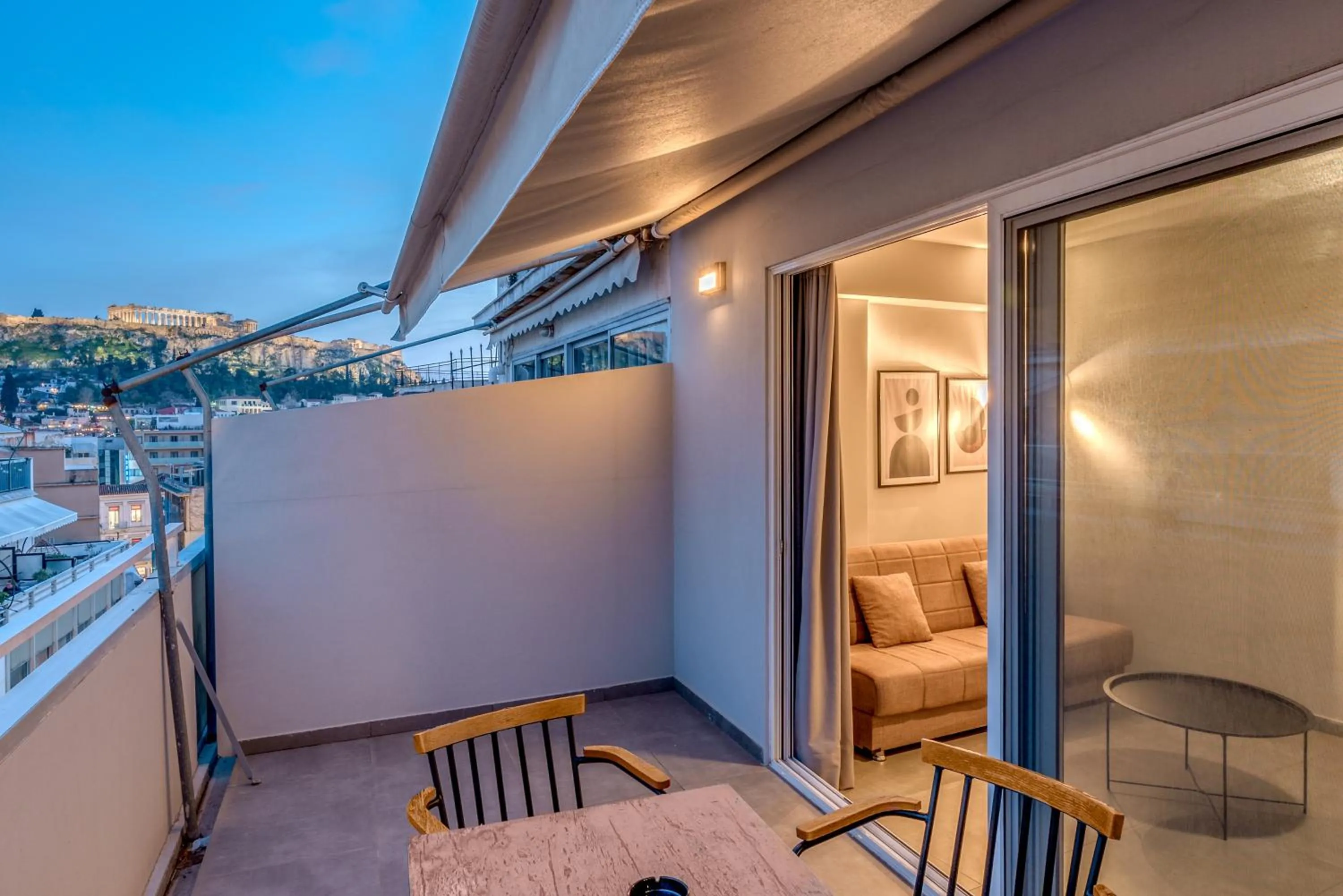 Patio in IVY Apartments in the Heart of Athens