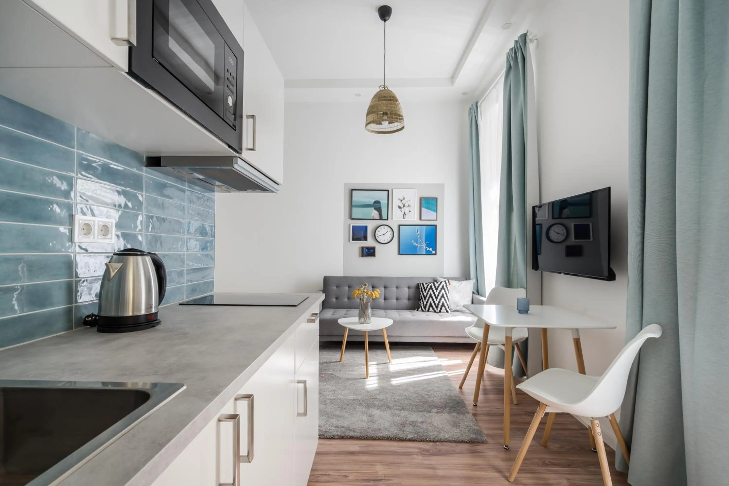 TV and multimedia in A13- Boutique Apartments, Best Location, by BQA