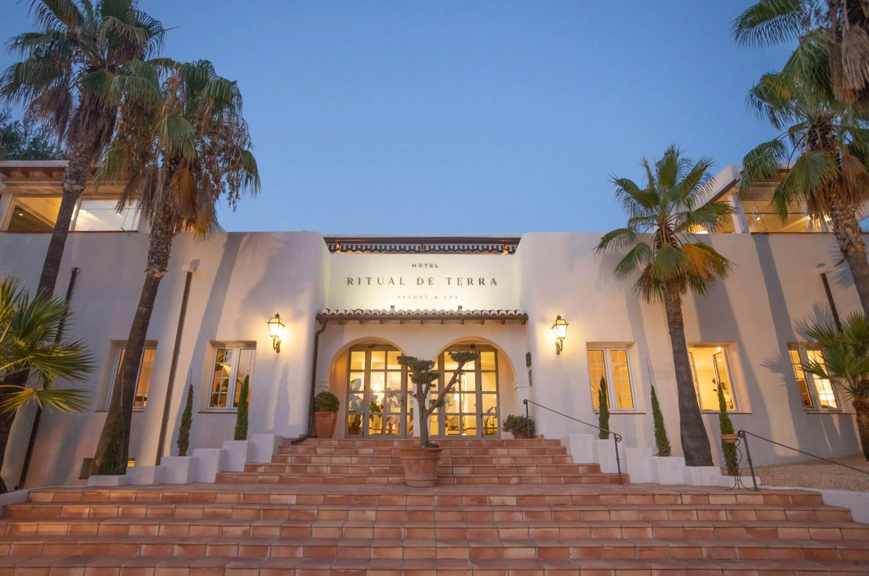 Facade/entrance in Hotel Ritual de Terra & SPA