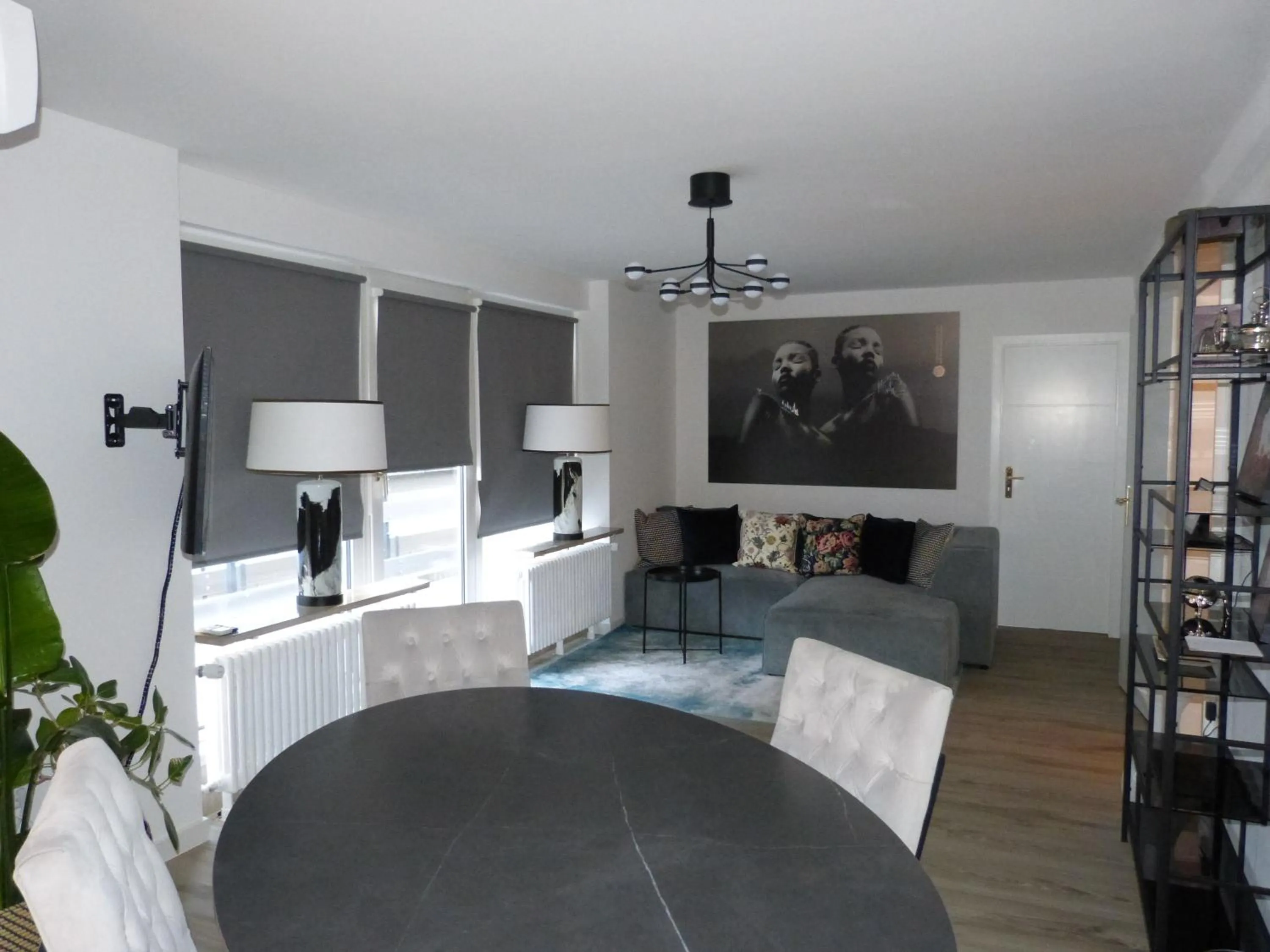 TV and multimedia in Maison Viktoria Augsburg