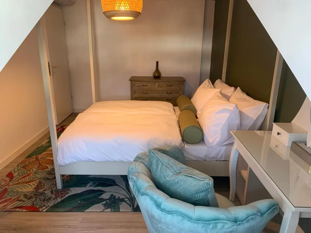 Bedroom, Bed in Maison Viktoria Augsburg