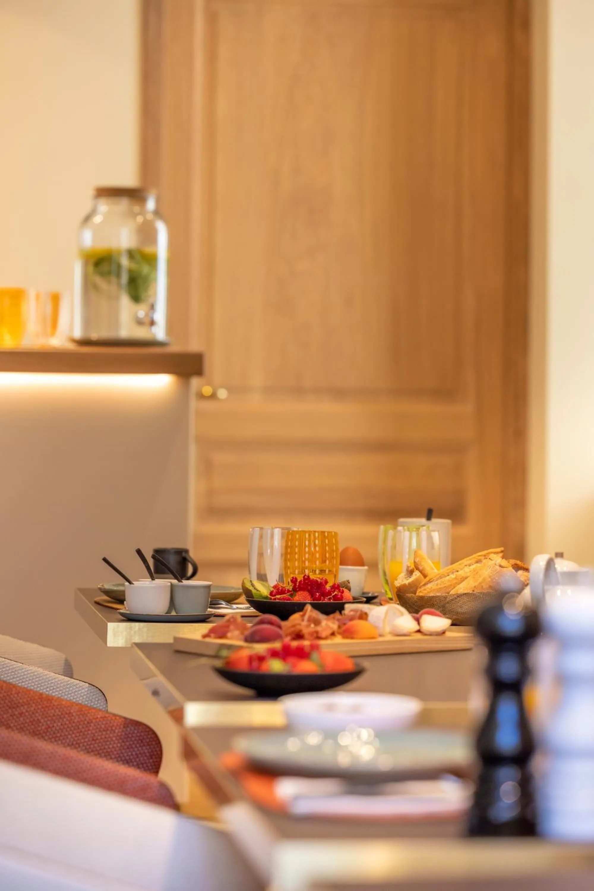 Breakfast in Hotel La Mère Germaine