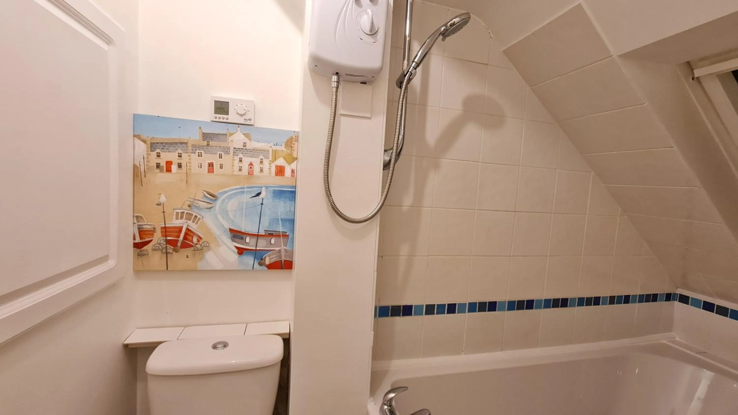 Bedroom in Grace Apartments - Living Stream 1