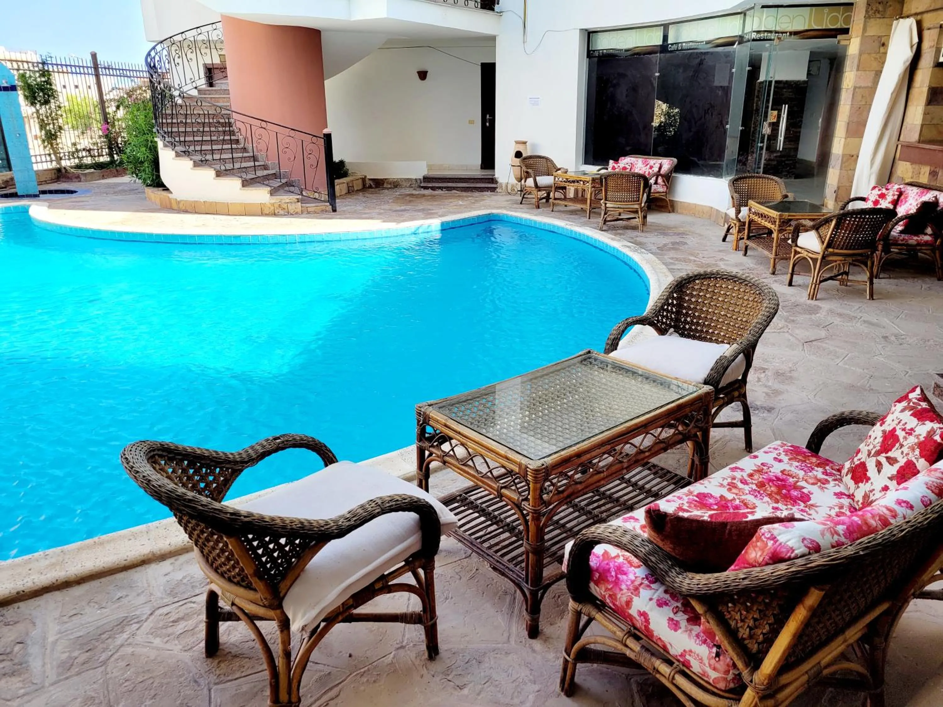 Swimming pool in Oasis marsa alam