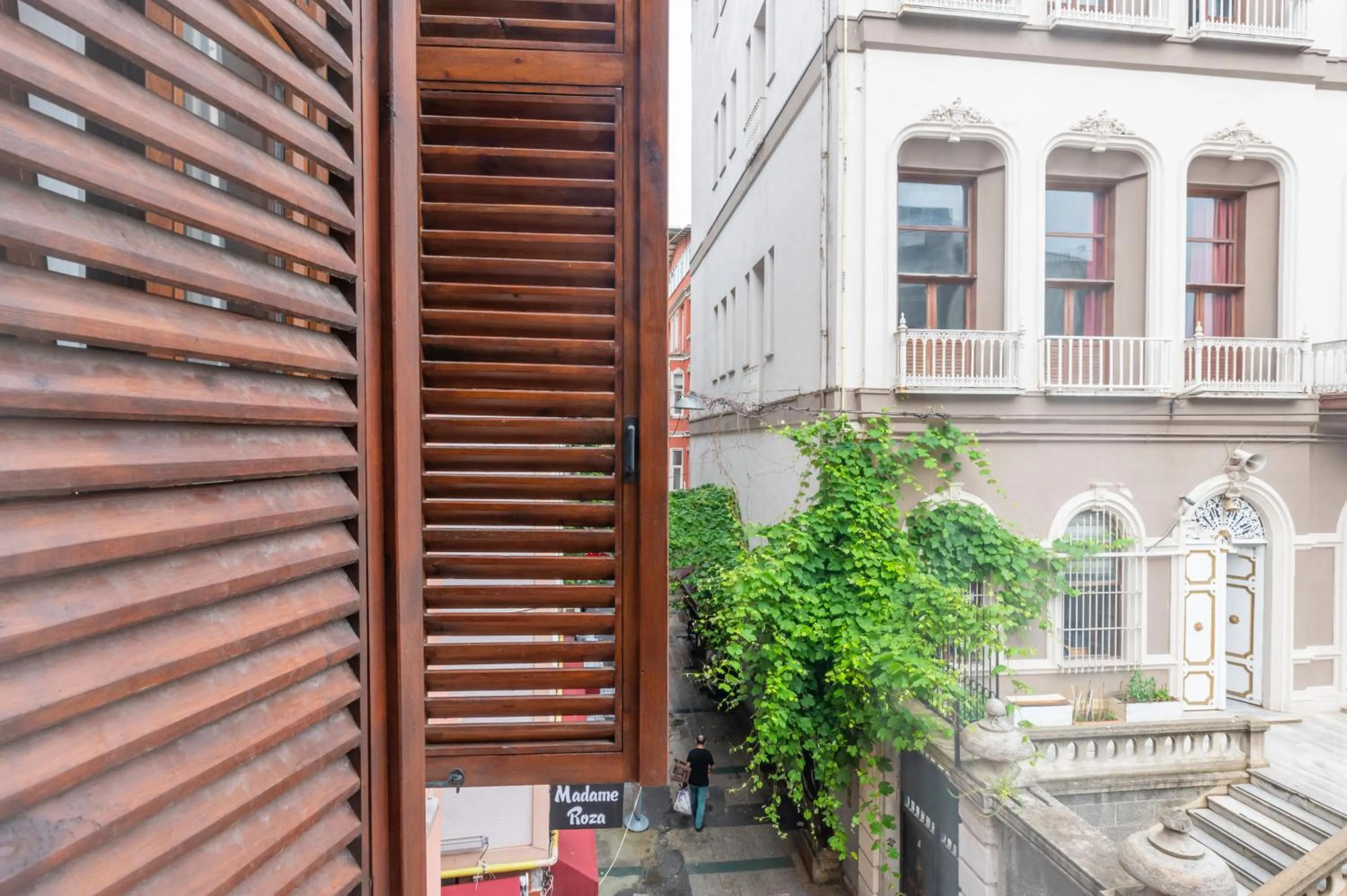 Facade/entrance in Suites İstanbul