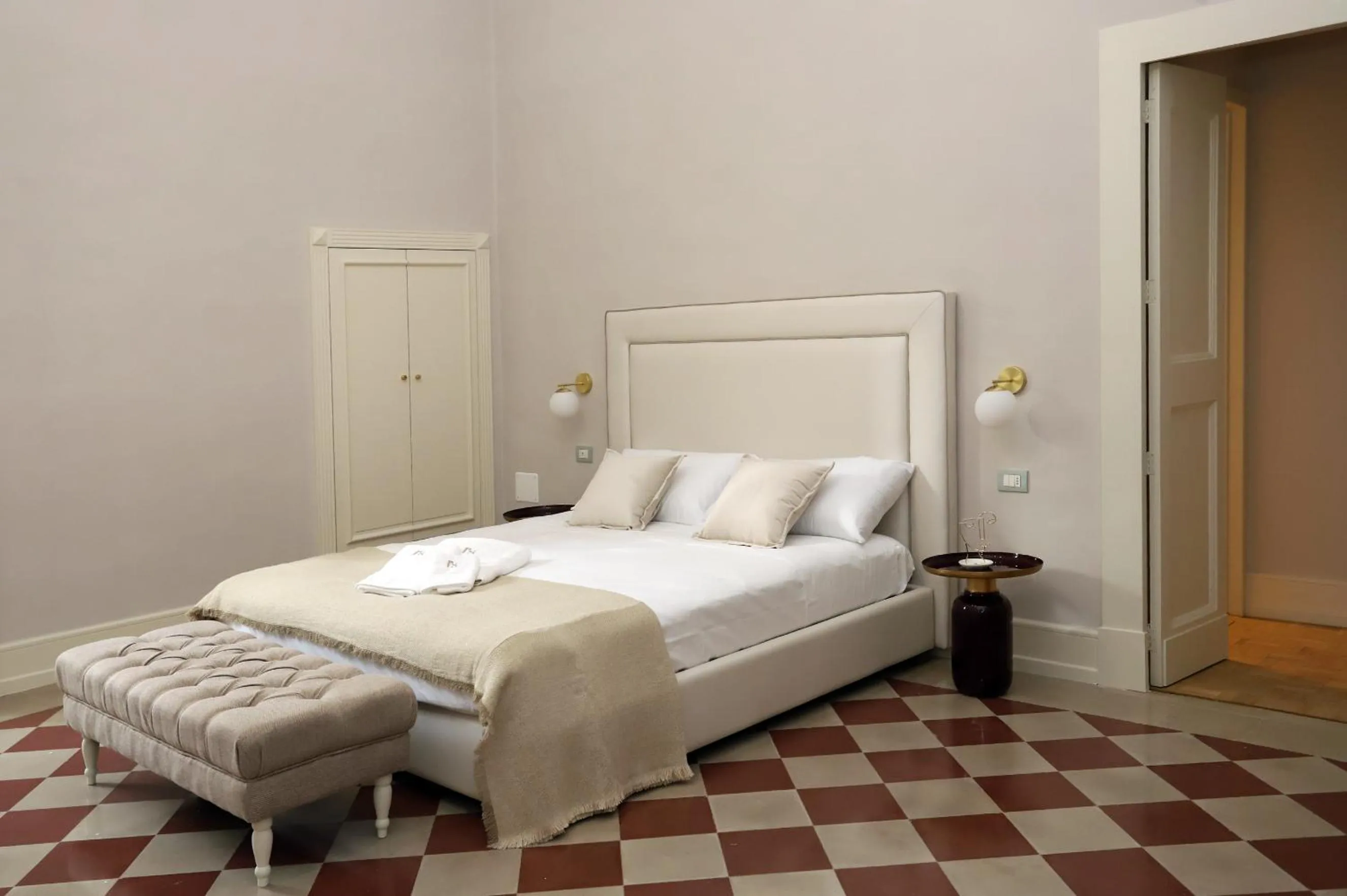 Bed in Palazzo Sansonetti