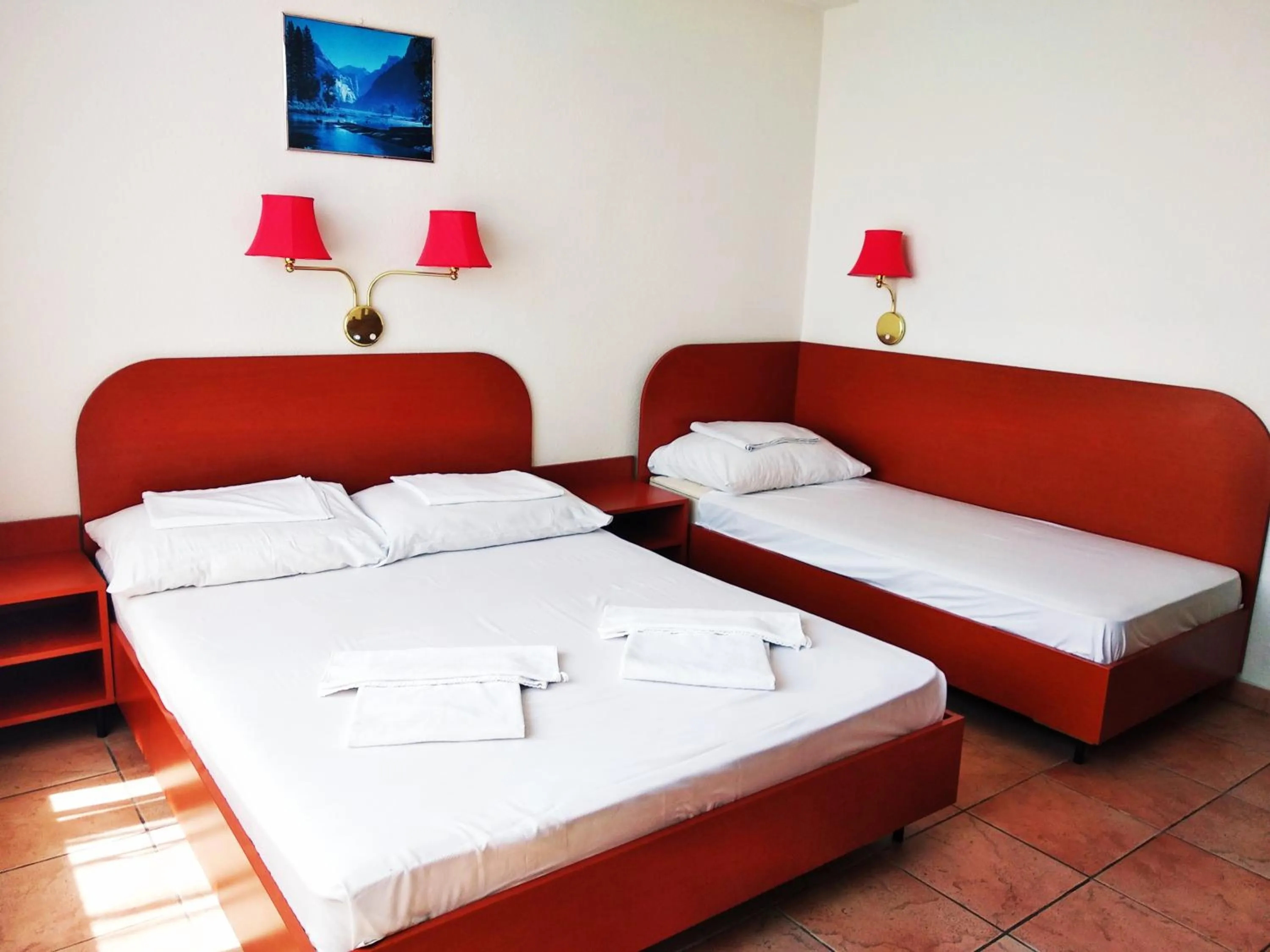 Photo of the whole room, Bed in Hotel Nap