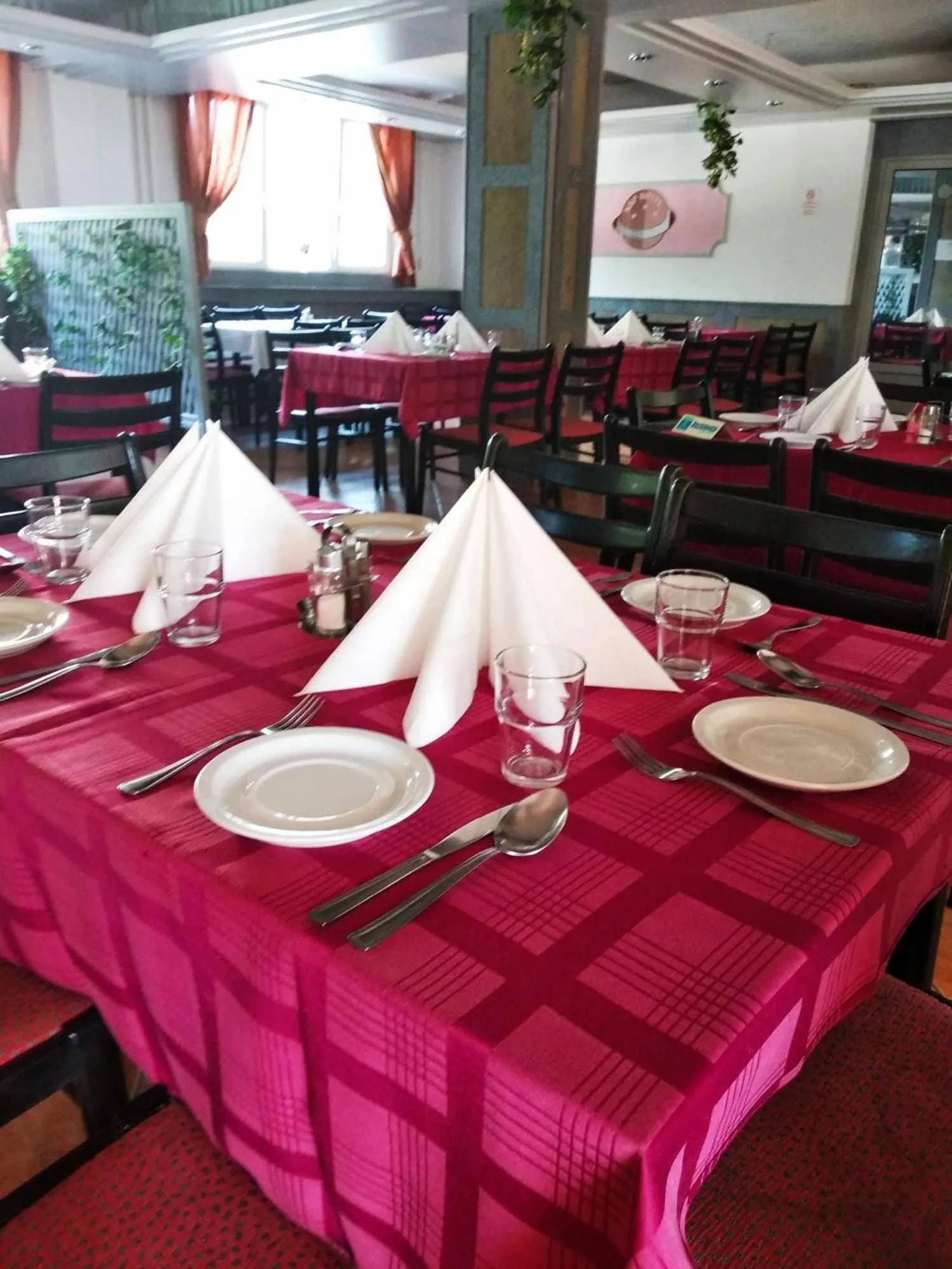 Restaurant/places to eat in Hotel Nap