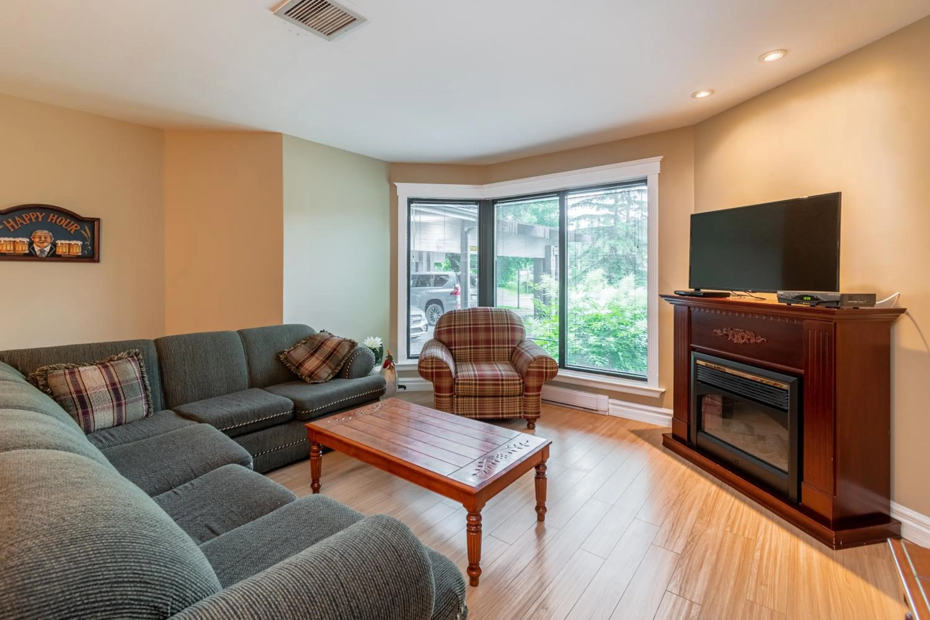 Condo 2 chambres avec parc aquatique!