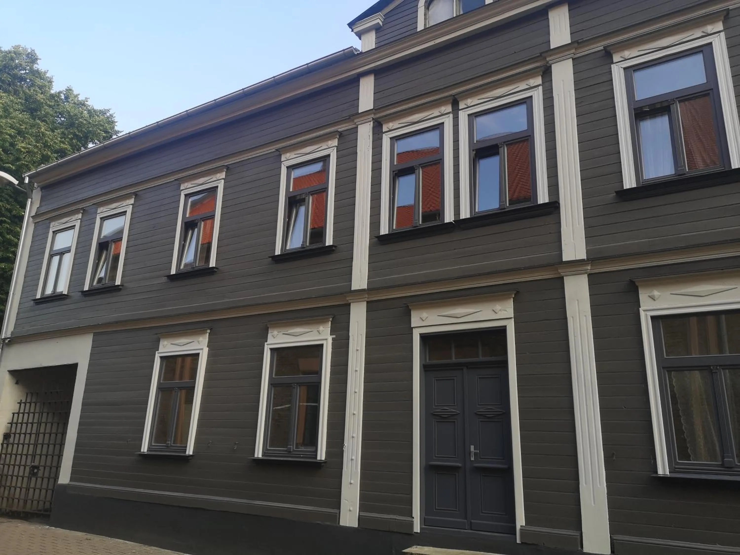 VILLA KURLAND