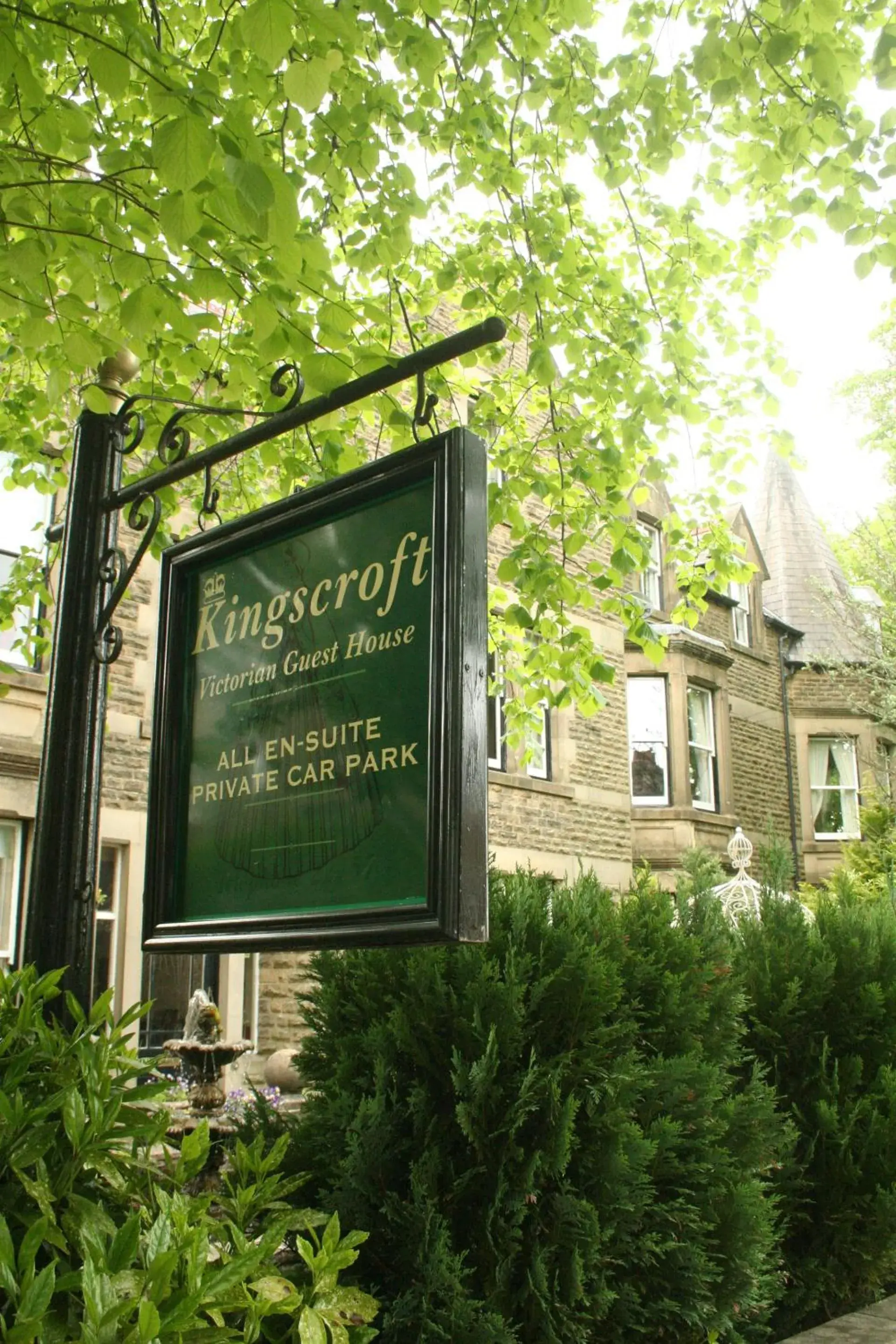 Property building in Kingscroft Property building in Kingscroft