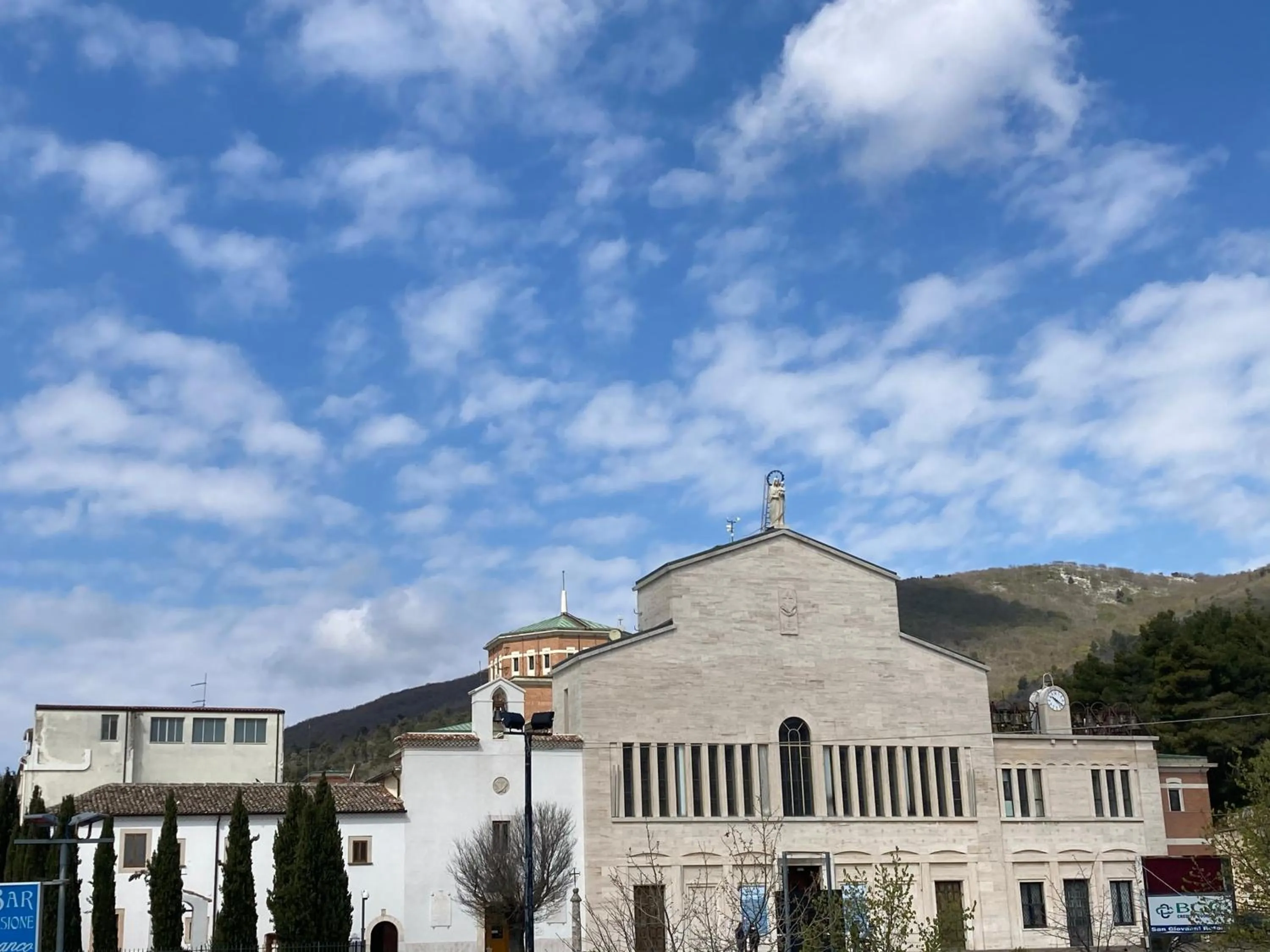 Property building in Albergo pensione Bianco