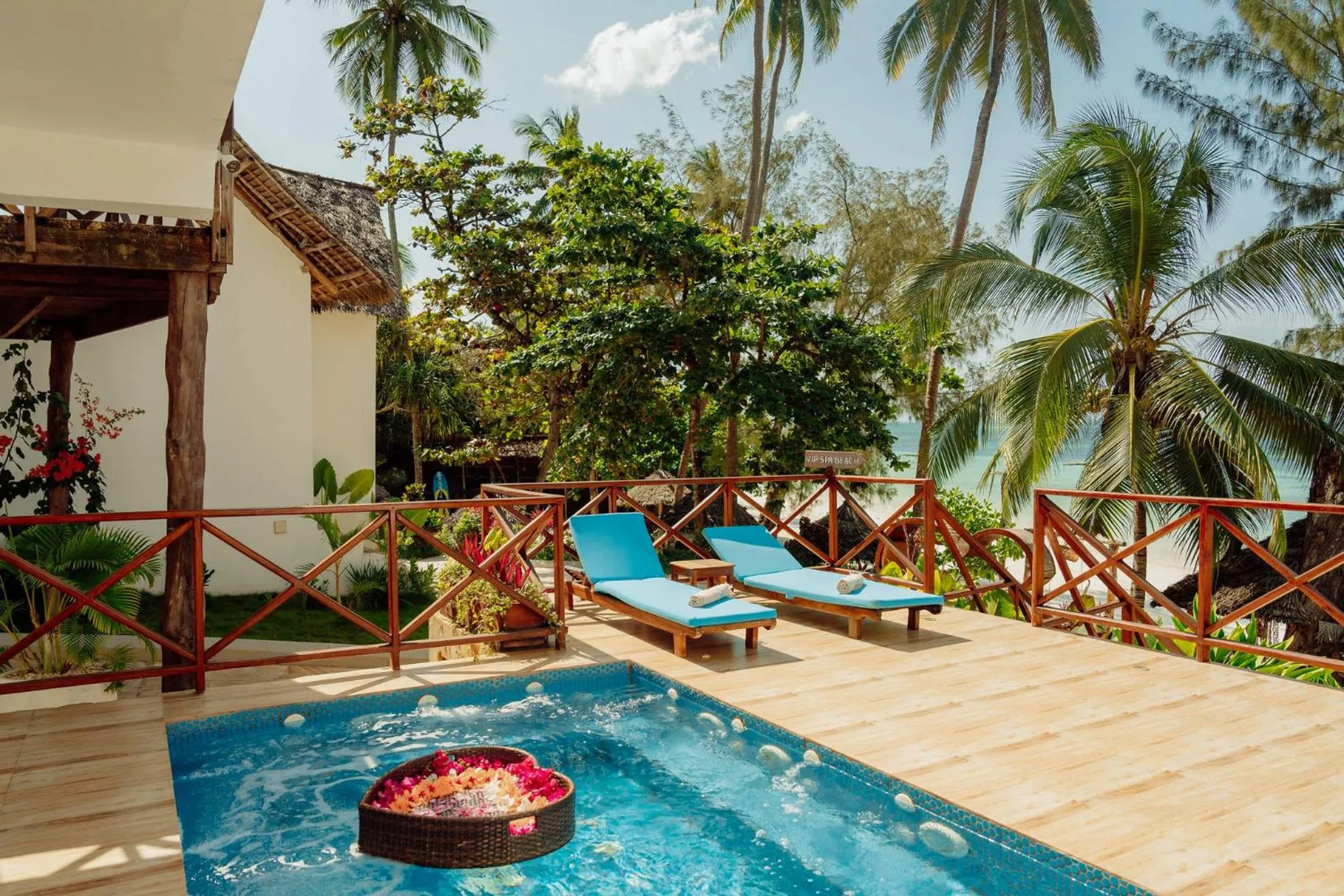 Hot Tub in Zanzibella Hotel & SPA