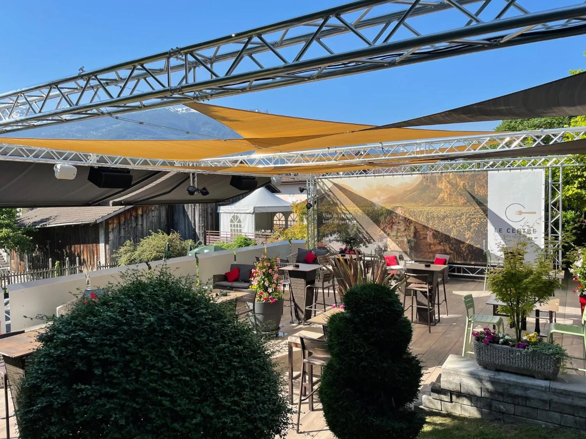 Restaurant/places to eat in Chez Stéphane et Maria