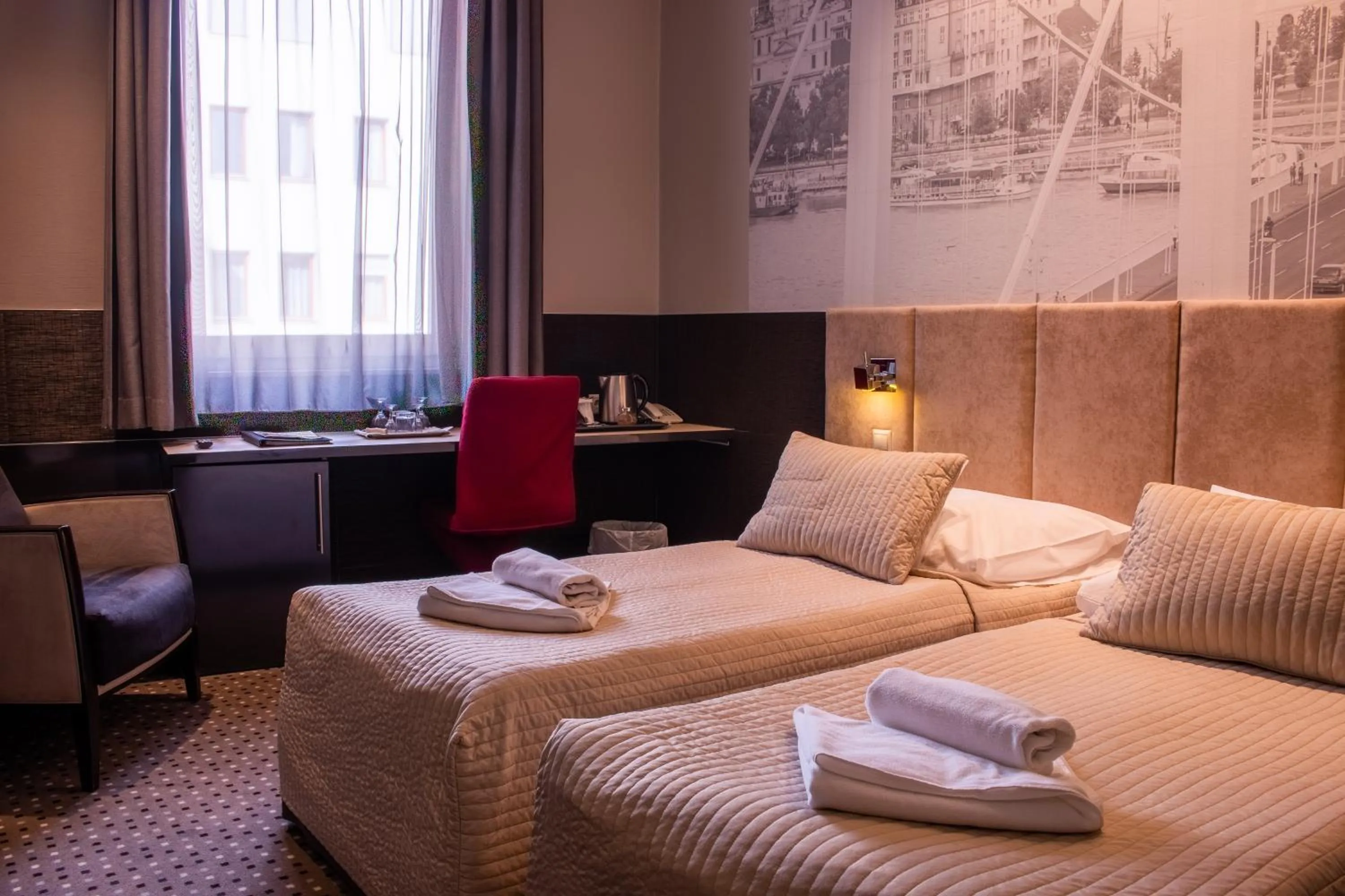 Bedroom, Bed in Carat Boutique Hotel