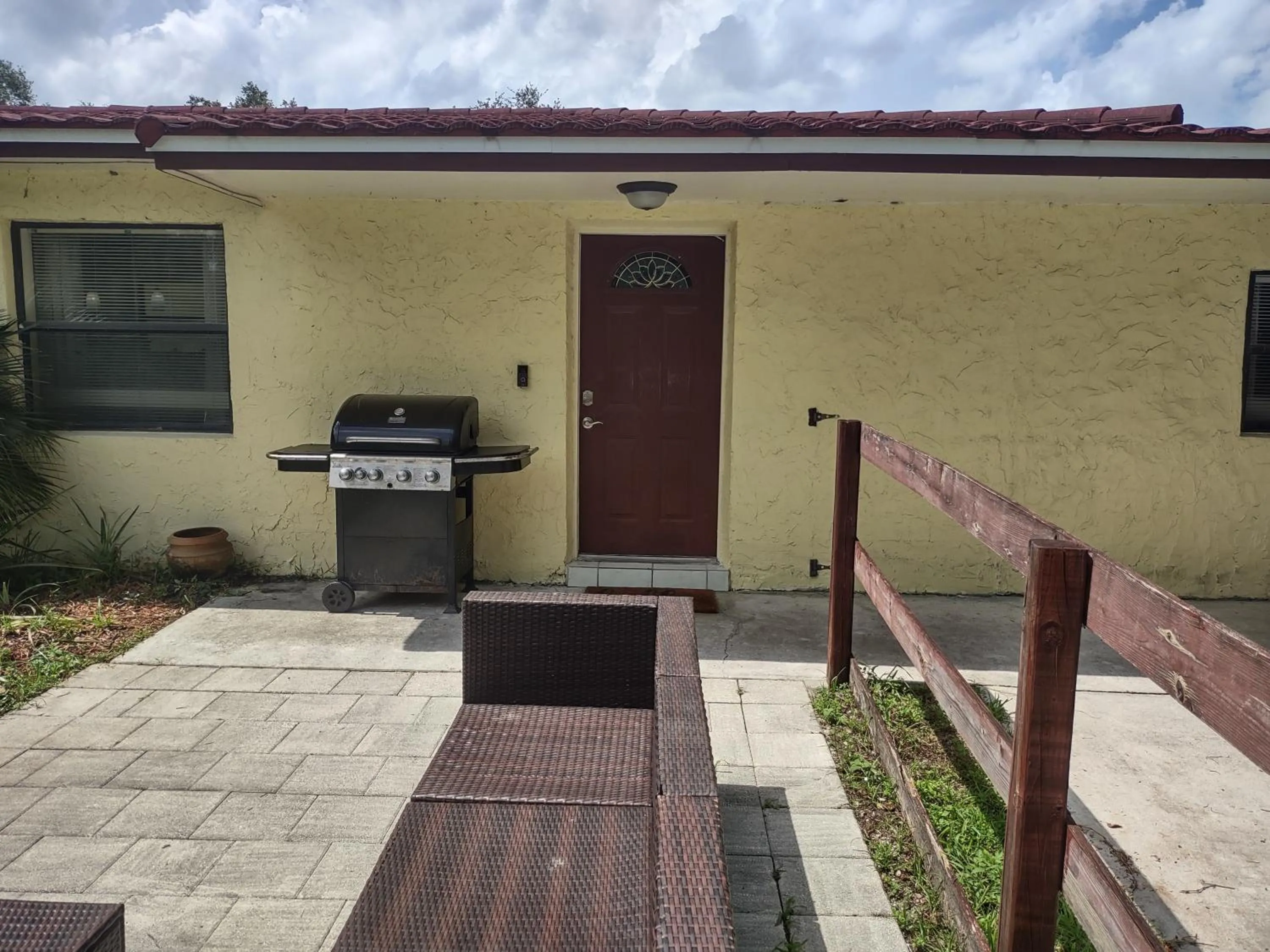 Patio in Sunshine Acre 2B 2B King Master Suite, BIG Yard