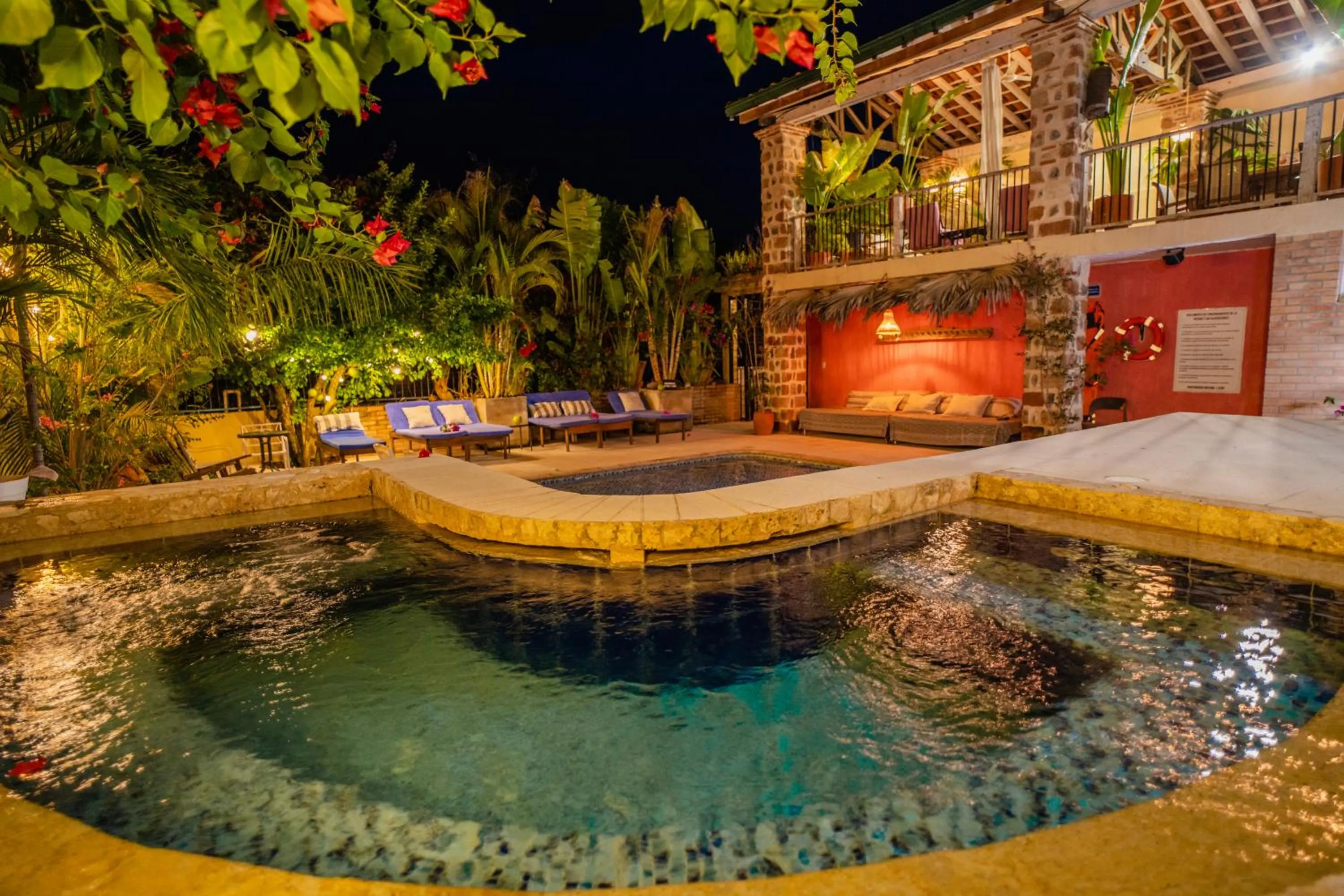 Property building in Casa Al Alma