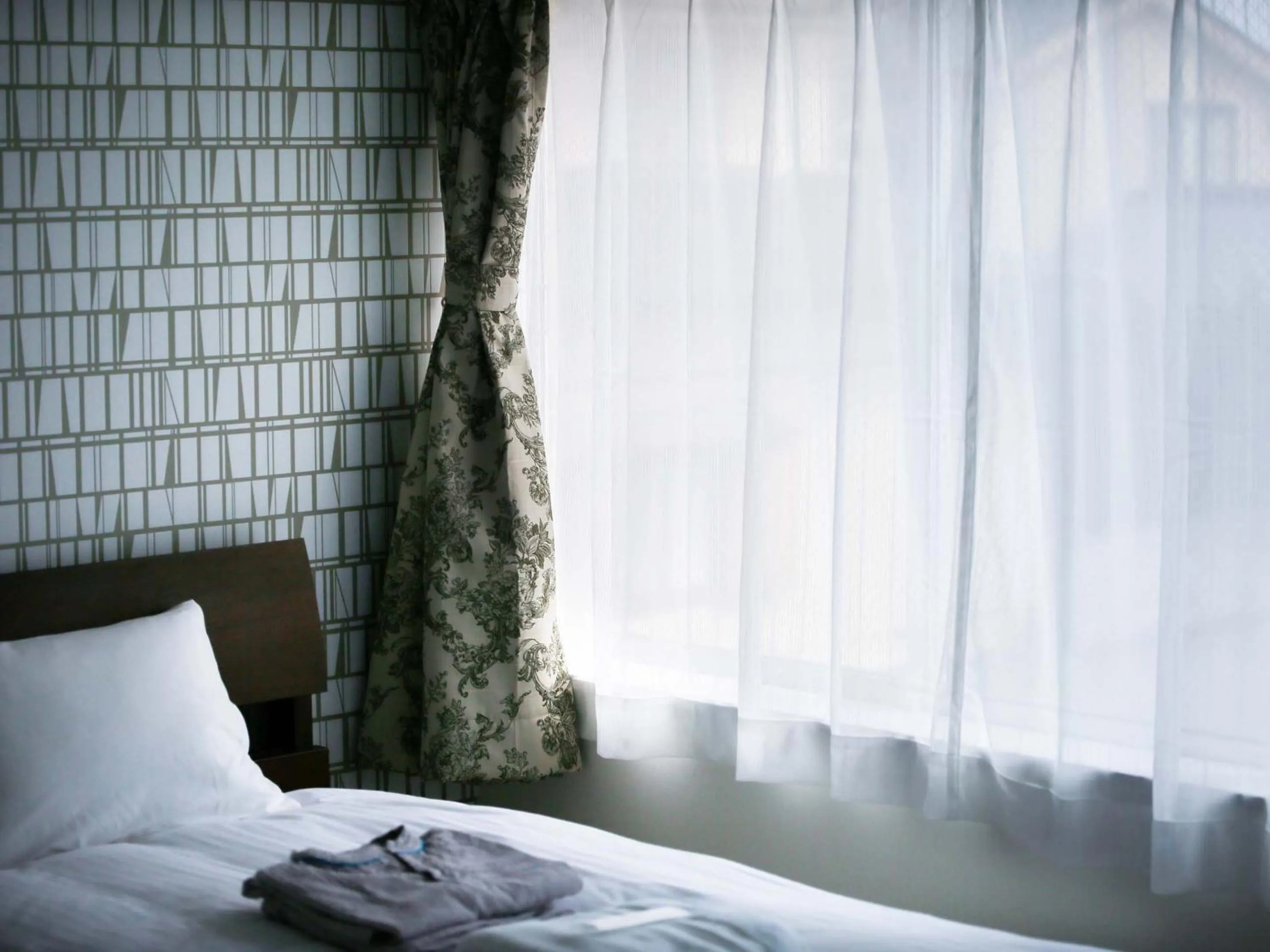 Bedroom, Bed in tune HIGORO