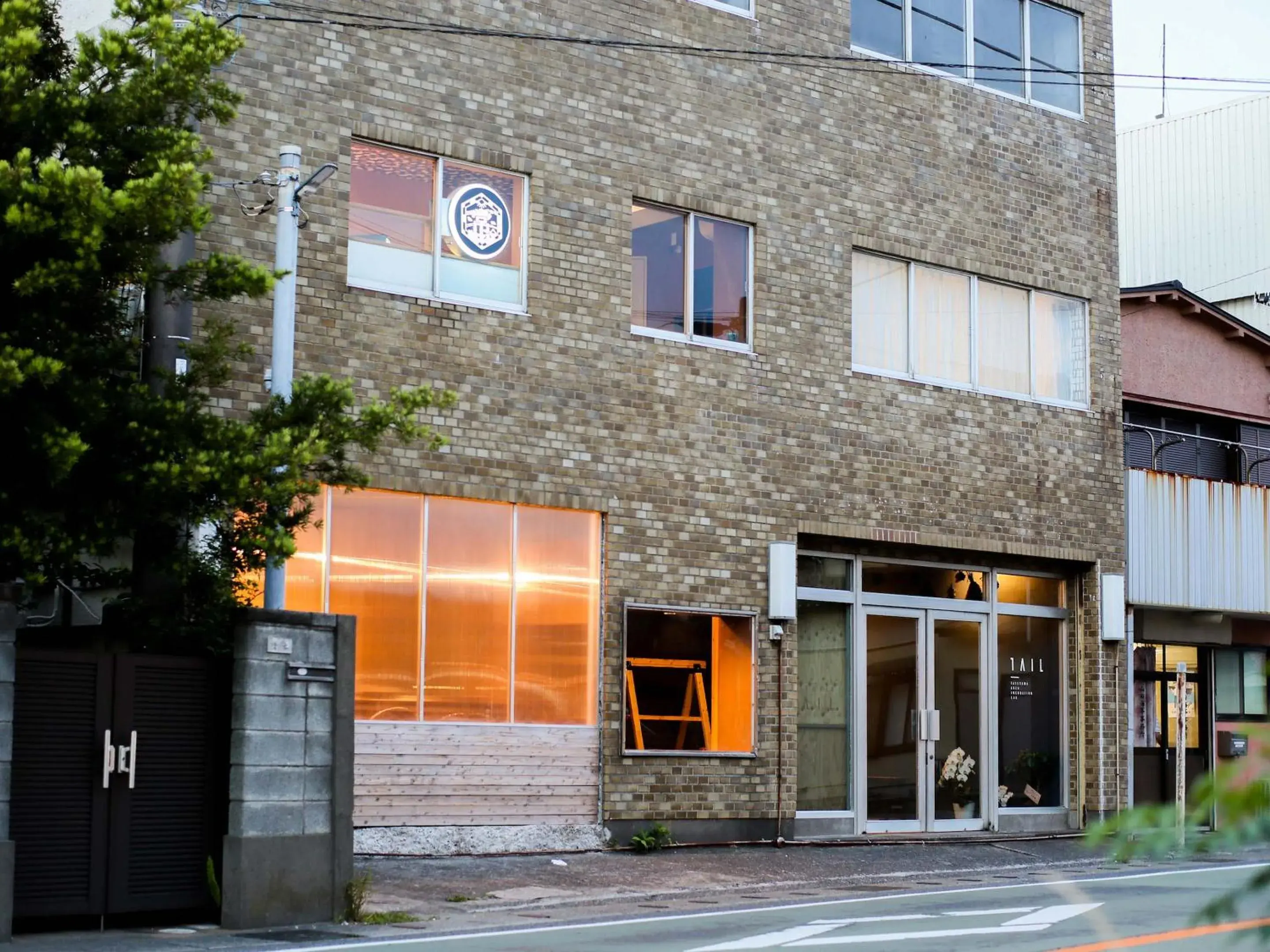 Facade/entrance in tune HIGORO Facade/entrance in tune HIGORO