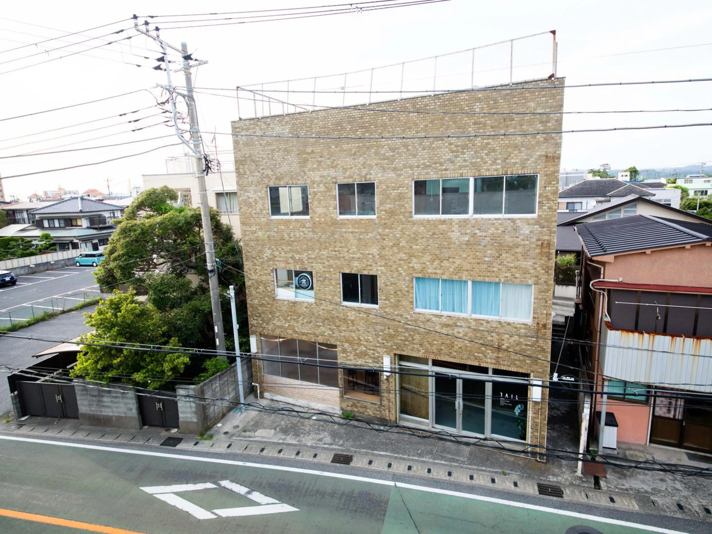 Property building in tune HIGORO