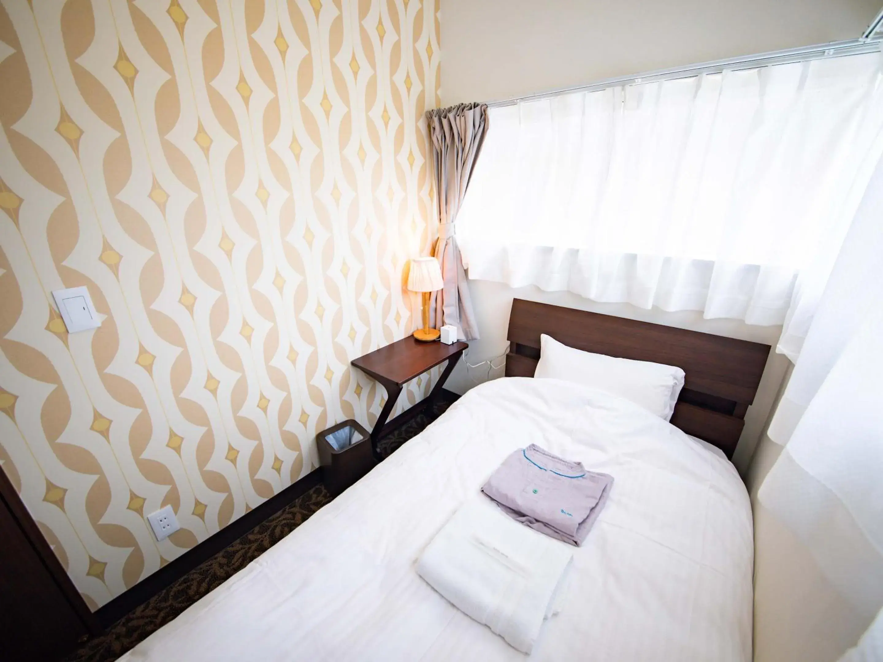 Bed in tune HIGORO Bed in tune HIGORO