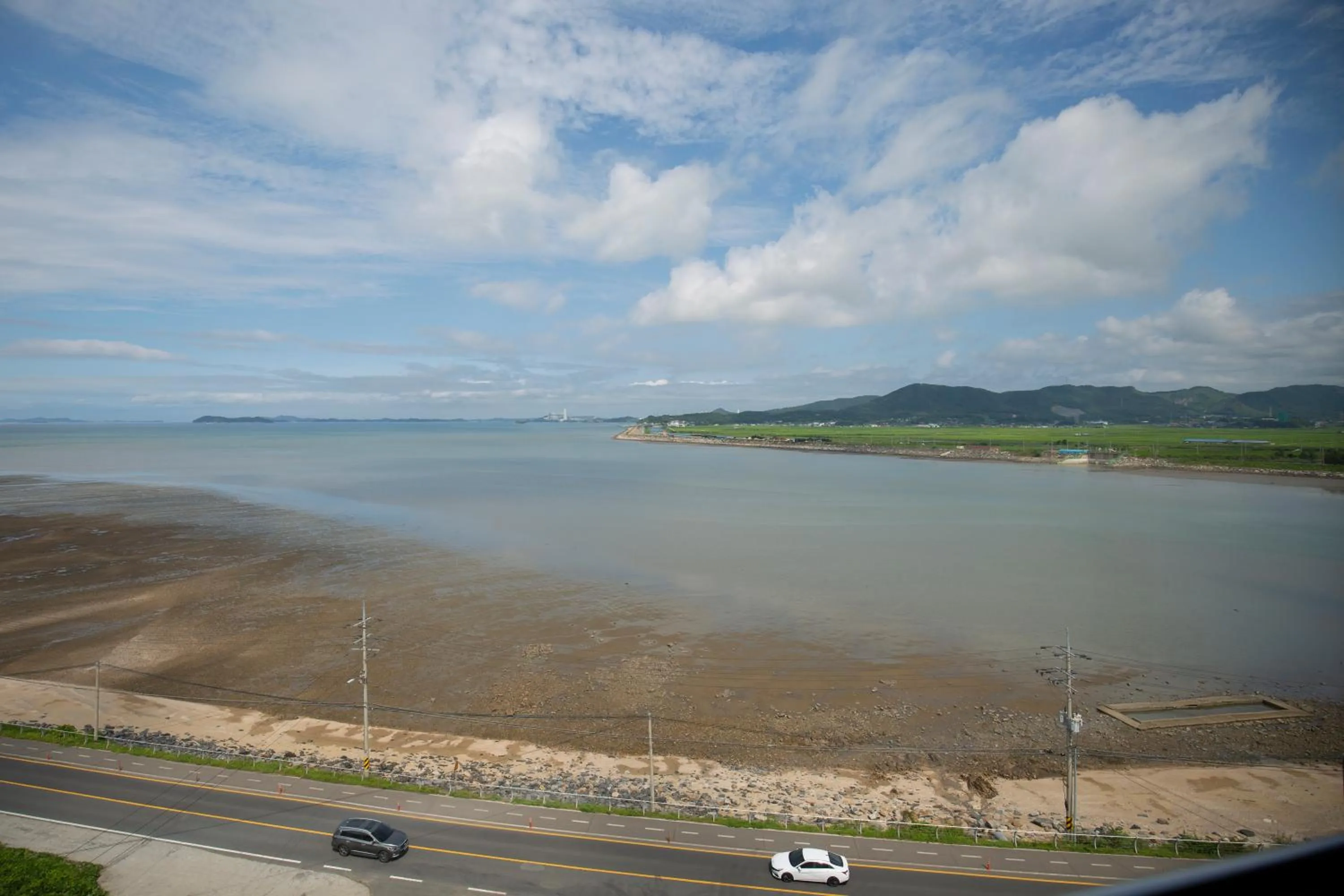Sea view in Tomonoya Hotel & Ryokan Daecheon
