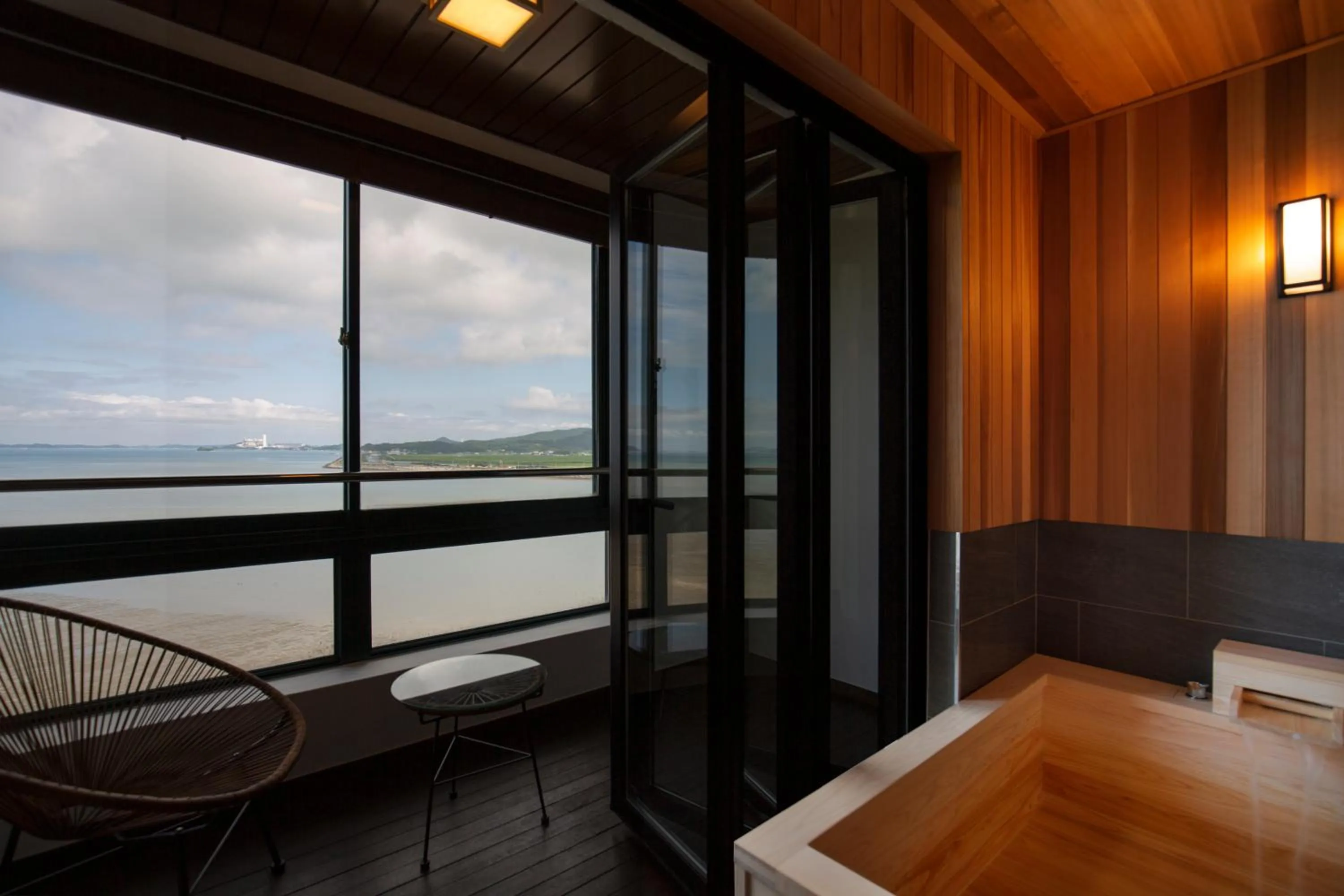 Sea view in Tomonoya Hotel & Ryokan Daecheon