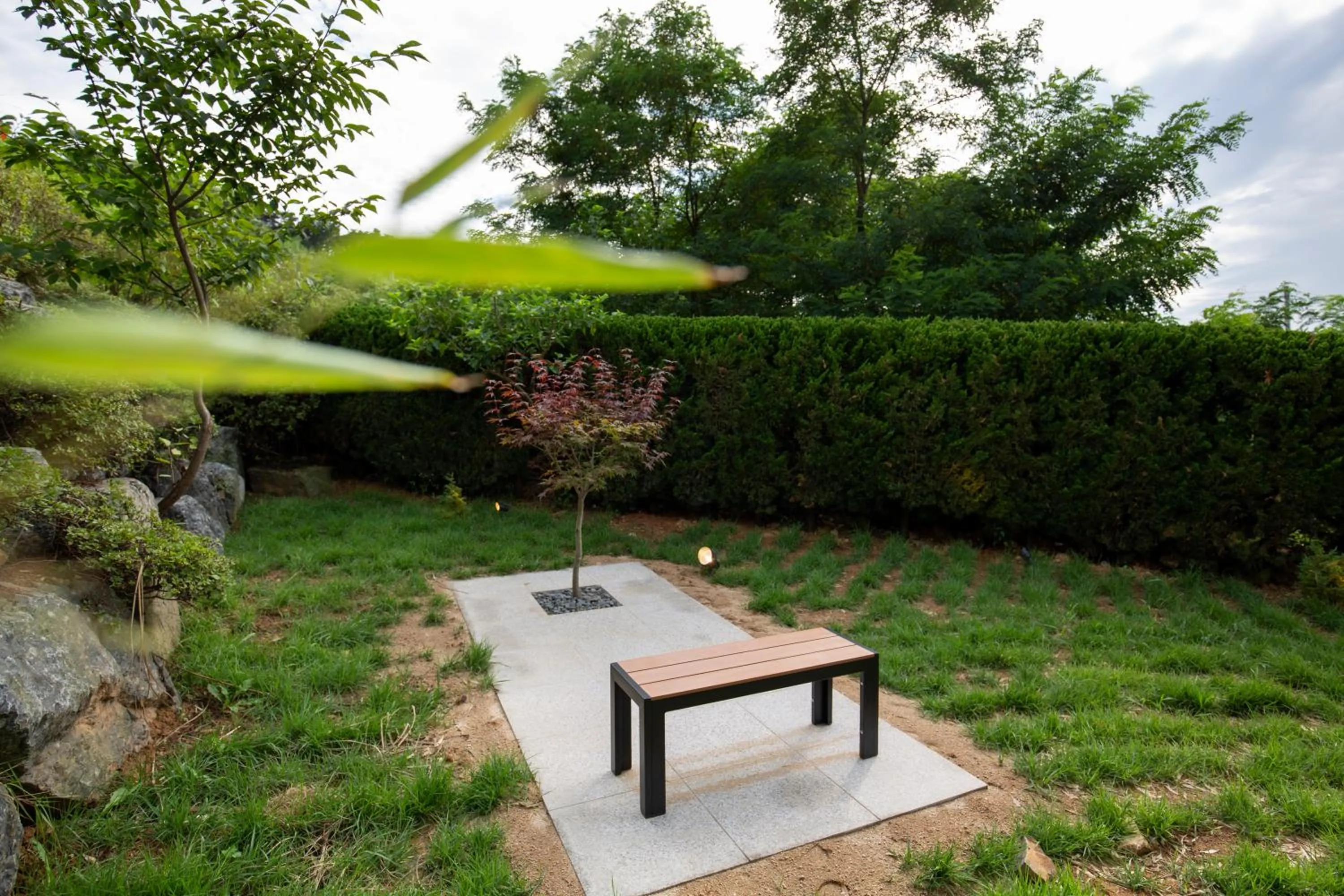 Garden in Tomonoya Hotel & Ryokan Daecheon