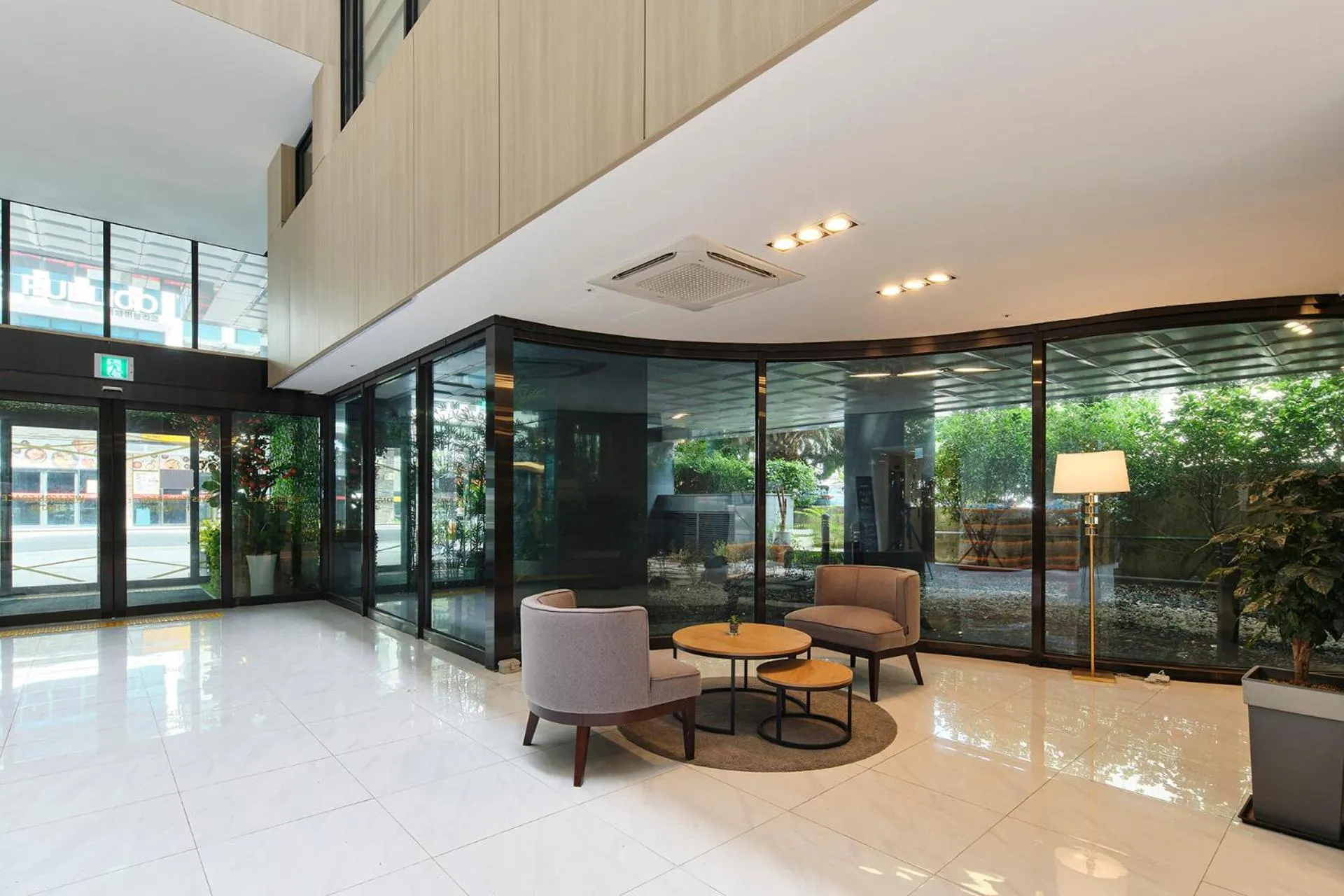 Lobby or reception in Jeju Grace Hotel