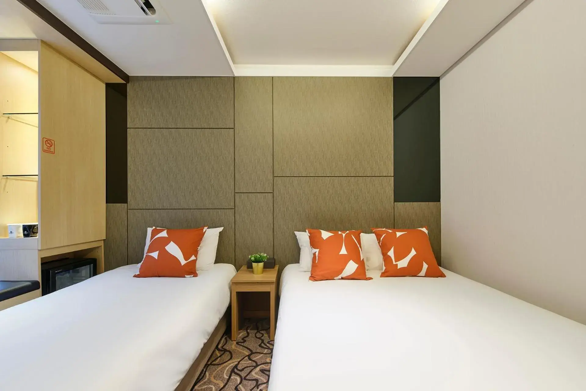 Bed in Jeju Grace Hotel Bed in Jeju Grace Hotel