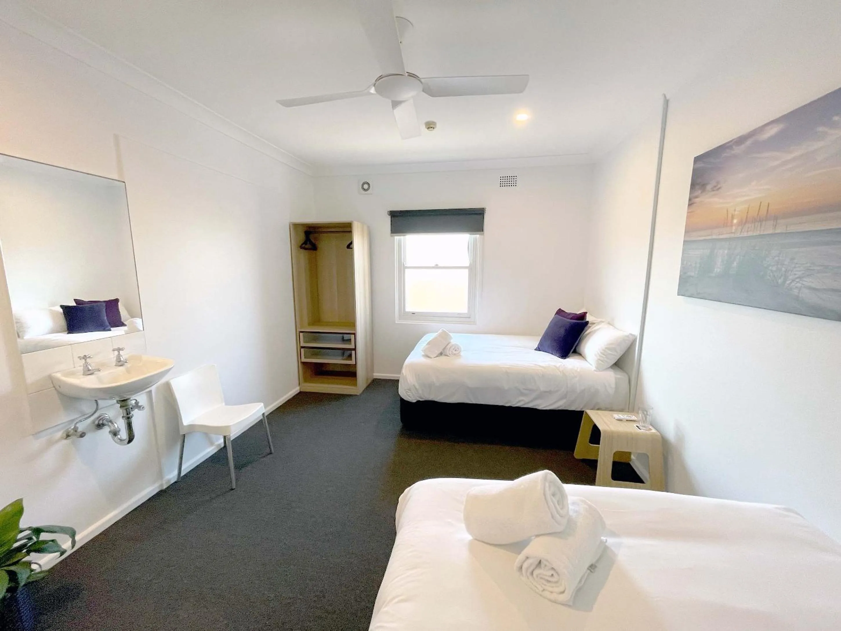 Bed in Plantation Hotel Coffs Harbour