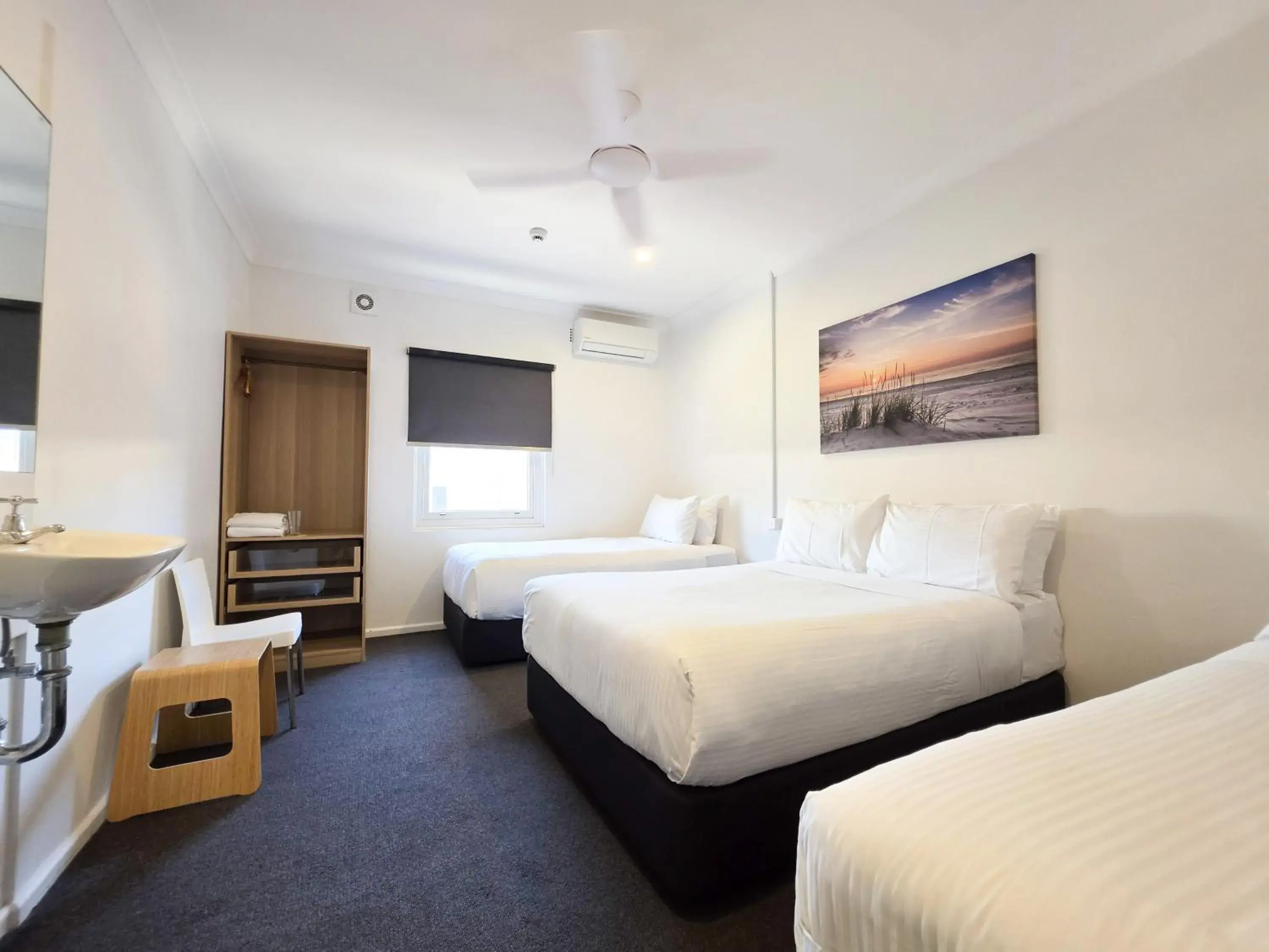 Bed in Plantation Hotel Coffs Harbour Bed in Plantation Hotel Coffs Harbour